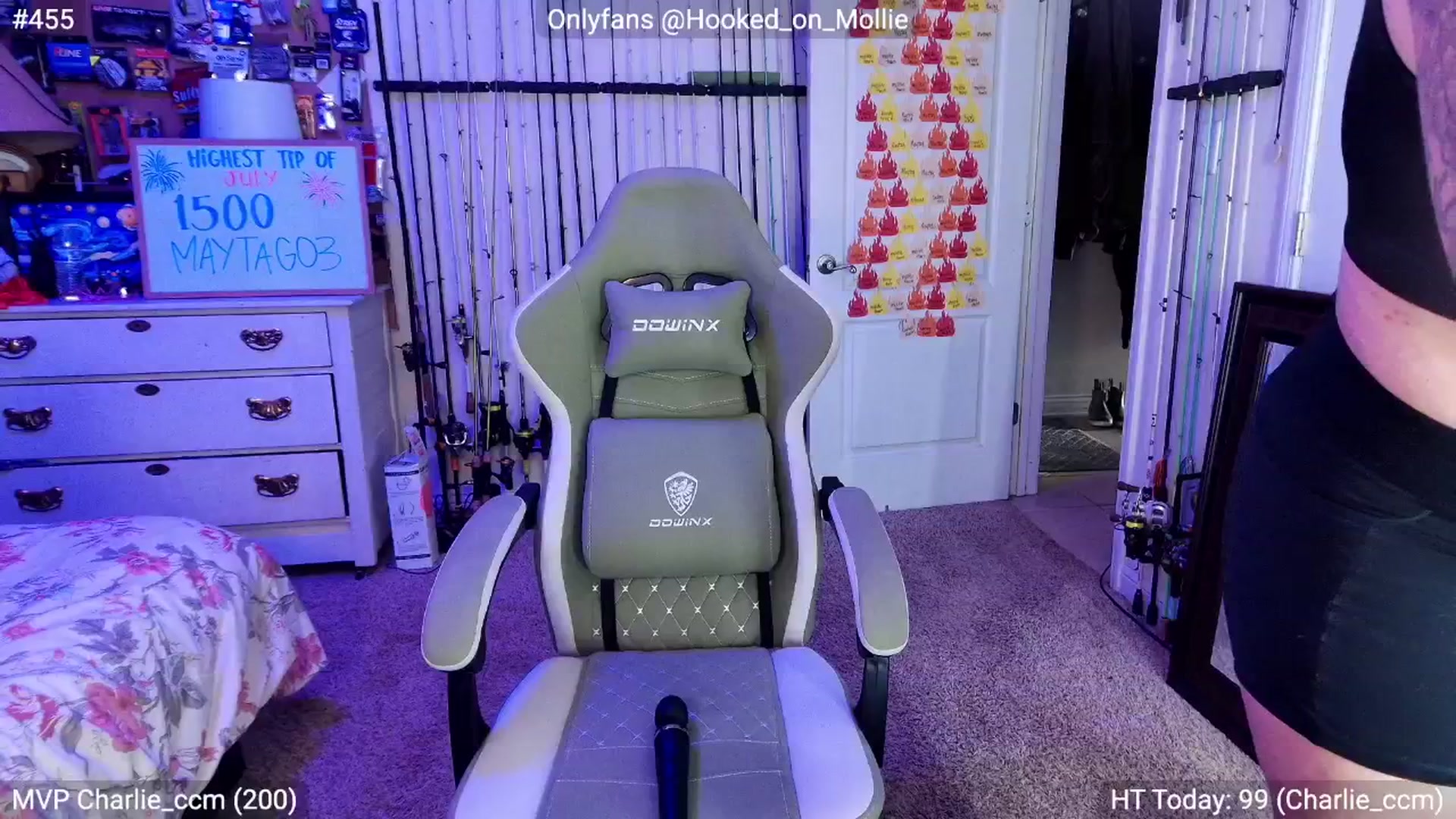 Gallery image thumbnail from MollieRose_'s myfreecams stream on, 07/24/2025, 02:19 image 5 of 20