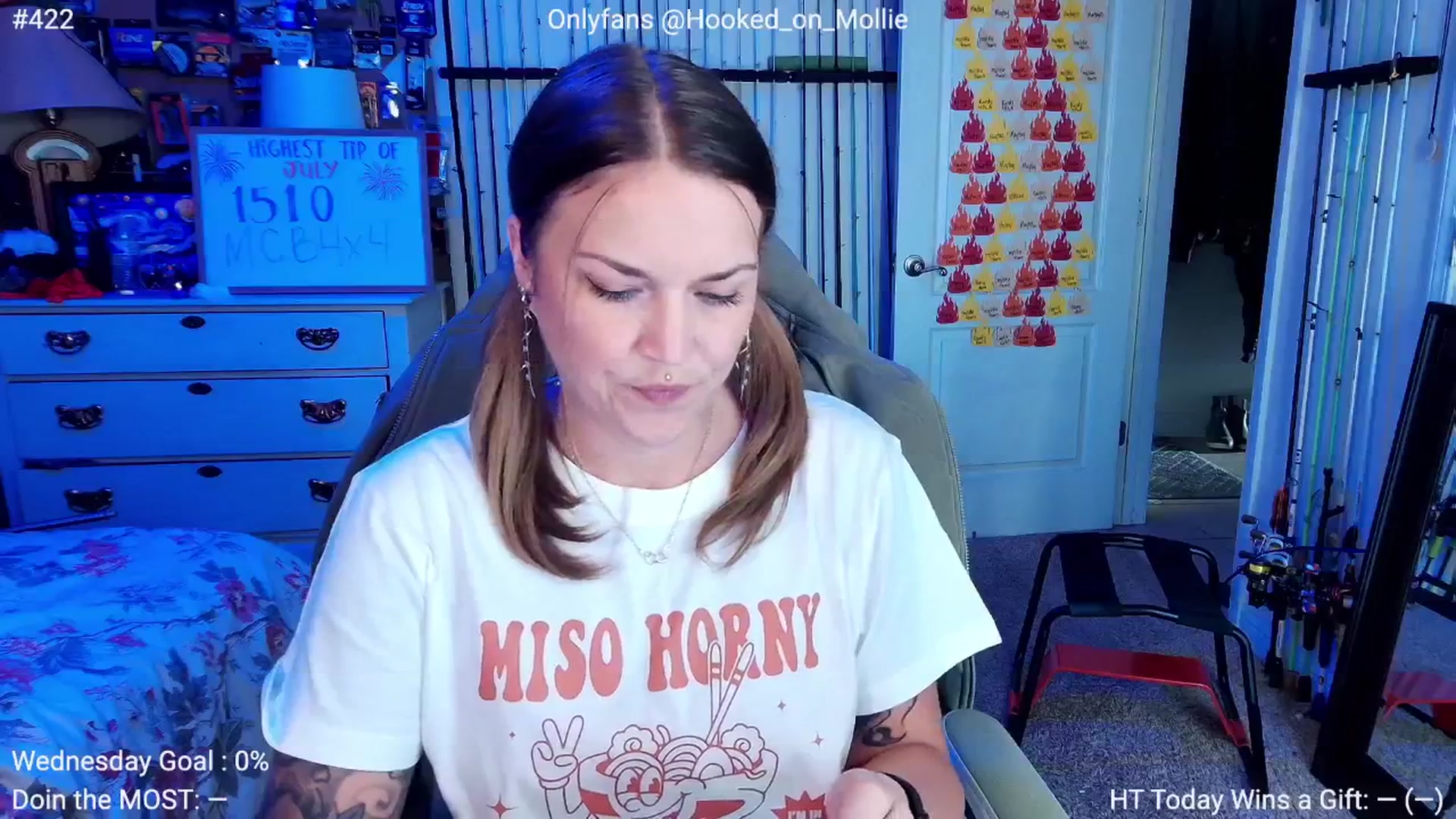 Gallery image thumbnail from MollieRose_'s myfreecams stream on, 07/31/2025, 24:01 image 2 of 20