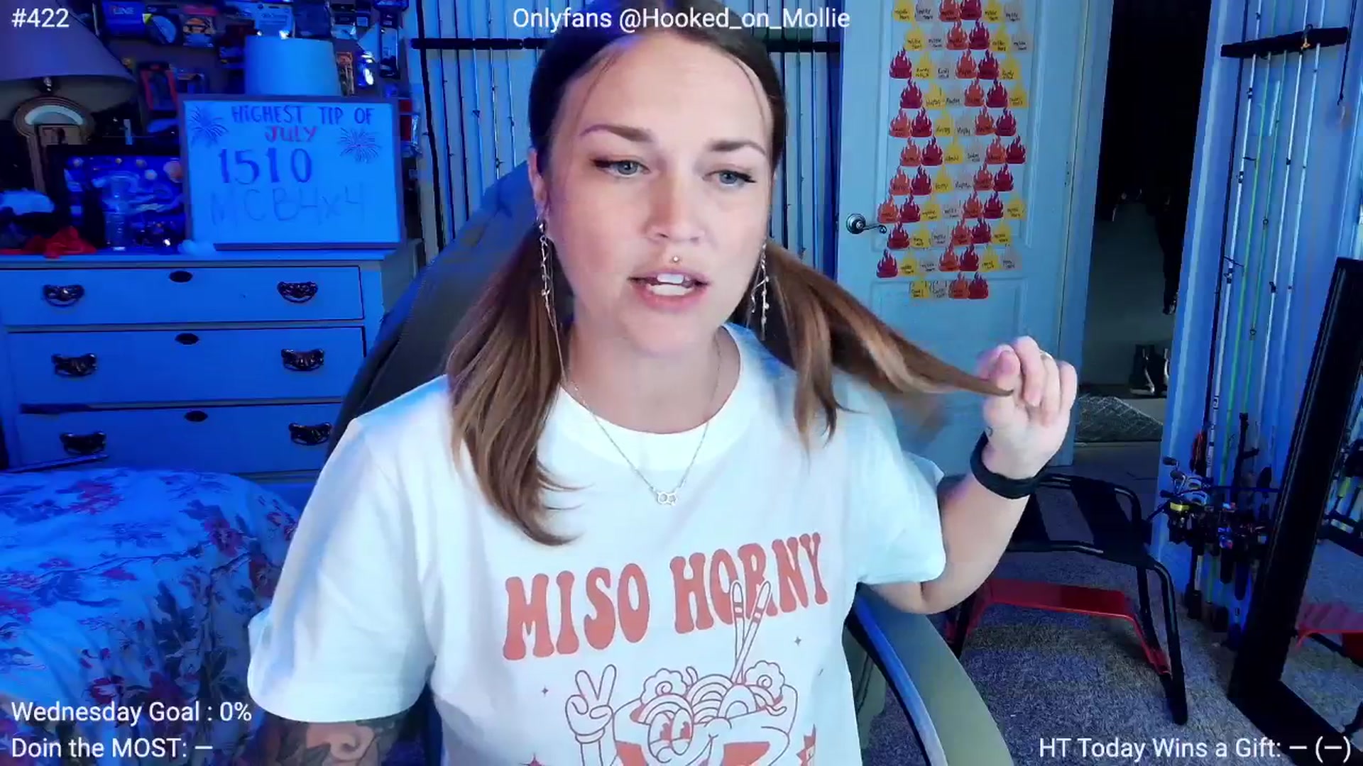 Gallery image thumbnail from MollieRose_'s myfreecams stream on, 07/31/2025, 24:01 image 6 of 20