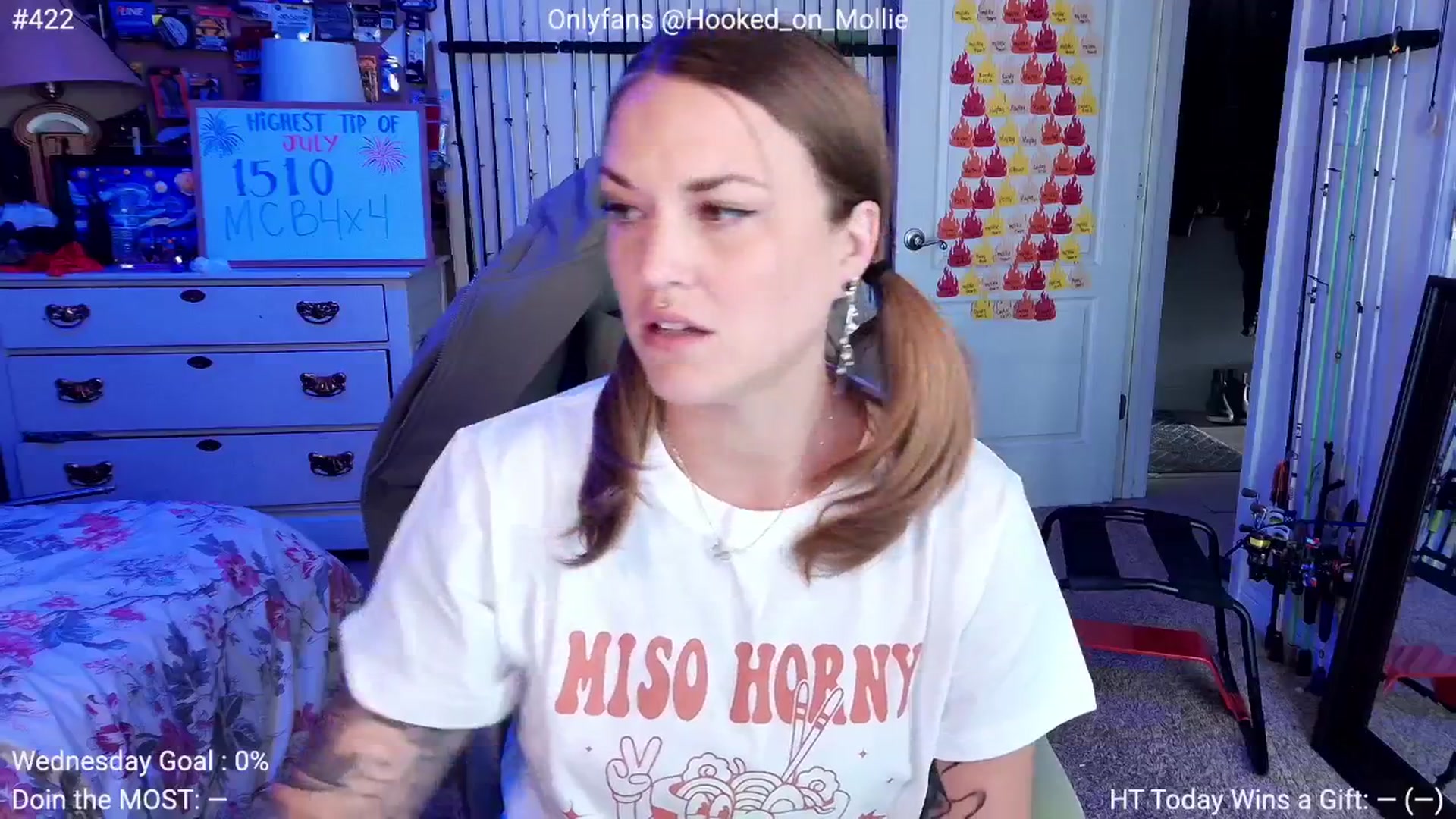 Gallery image thumbnail from MollieRose_'s myfreecams stream on, 07/31/2025, 24:01 image 9 of 20