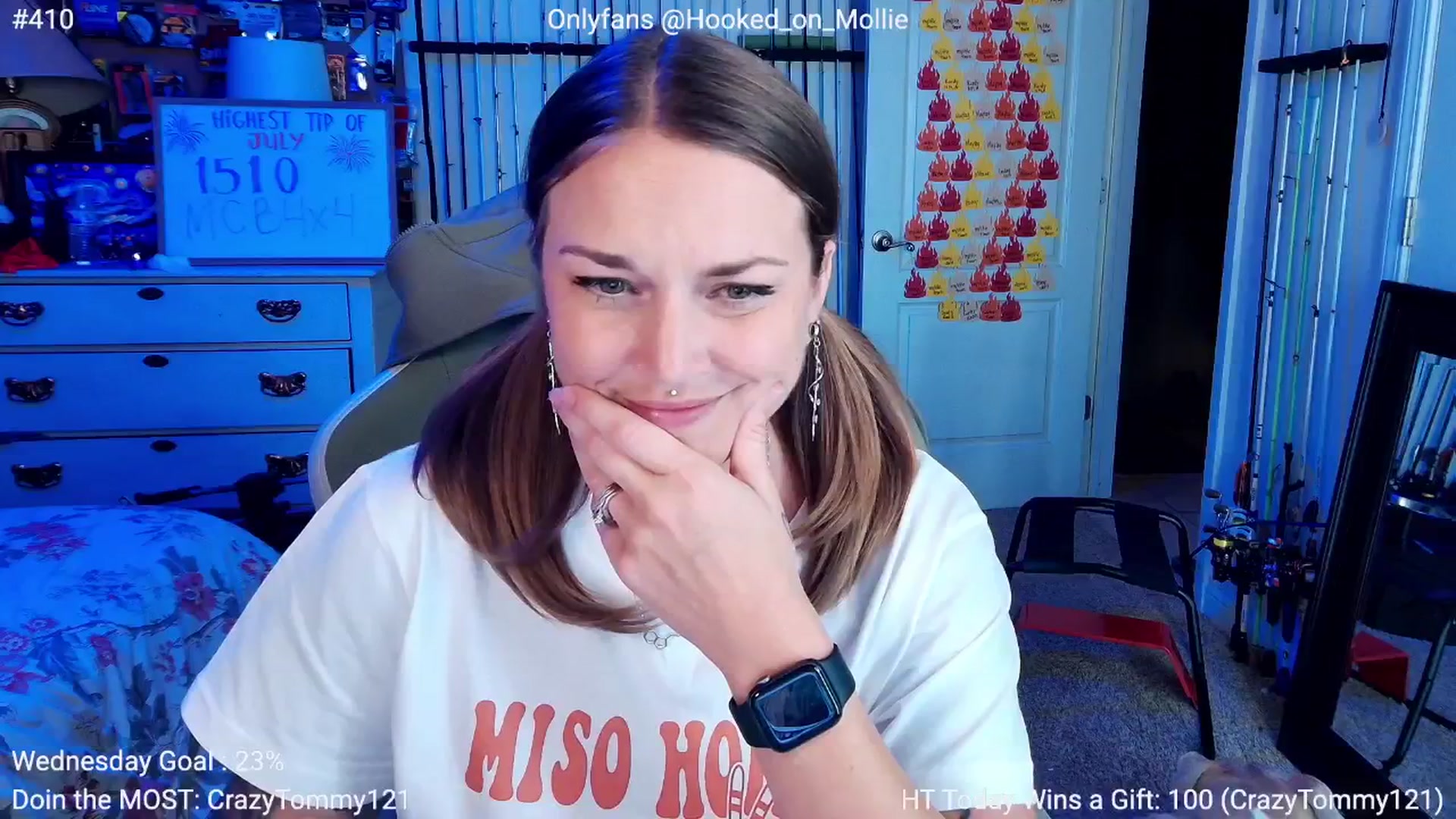 Gallery image thumbnail from MollieRose_'s myfreecams stream on, 07/31/2025, 02:49 image 4 of 20