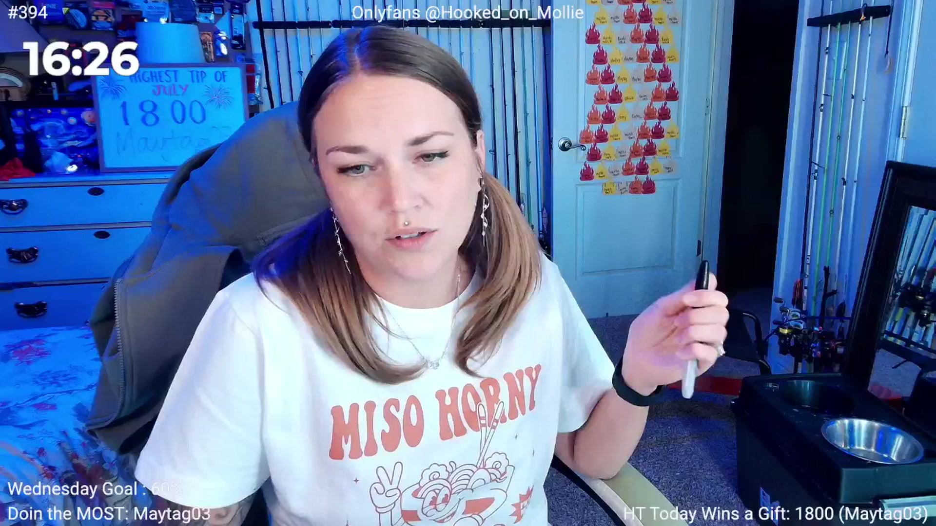 Gallery image thumbnail from MollieRose_'s myfreecams stream on, 07/31/2025, 02:49 image 19 of 20