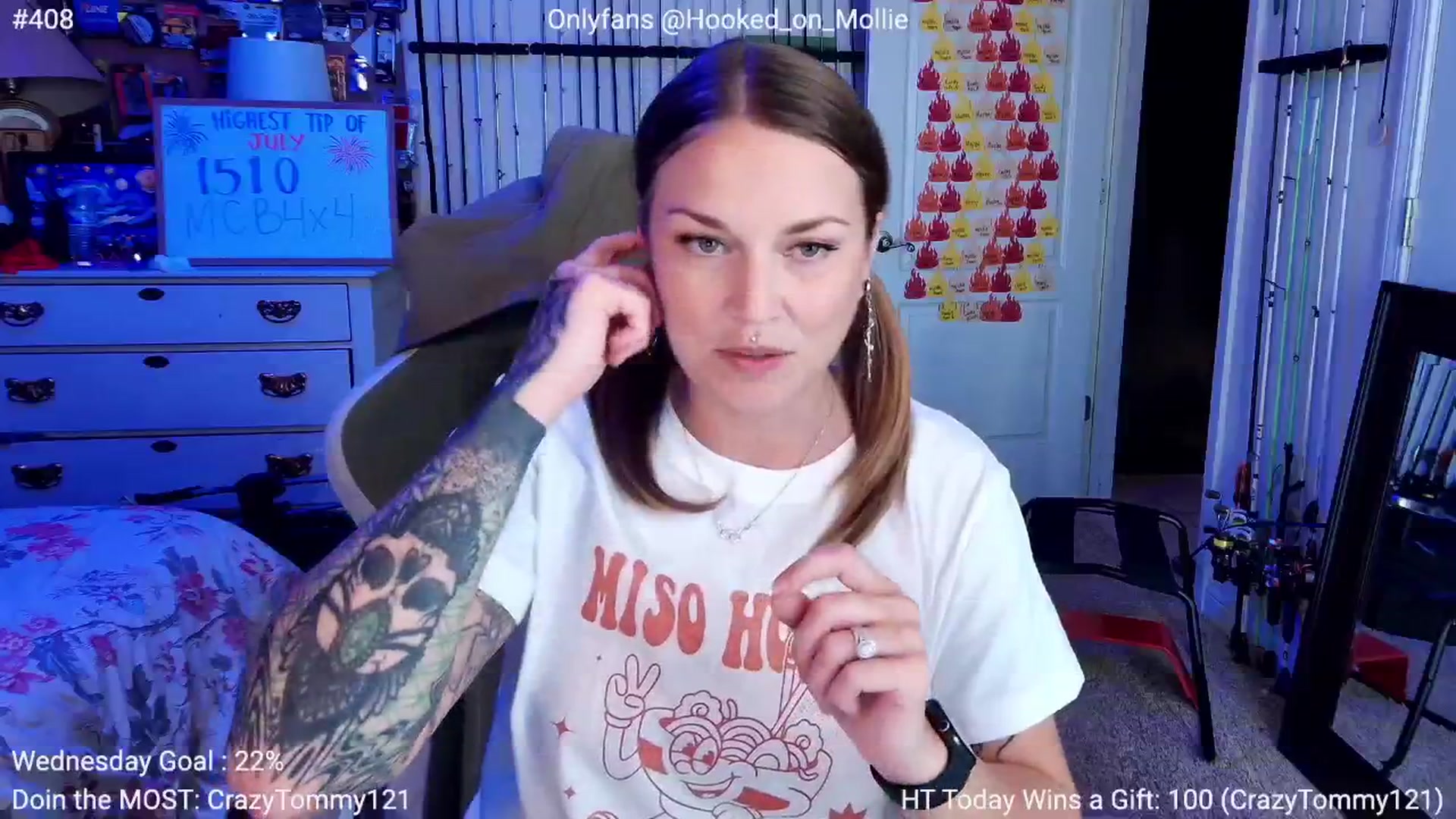 Gallery image thumbnail from MollieRose_'s myfreecams stream on, 07/31/2025, 02:49 image 3 of 20