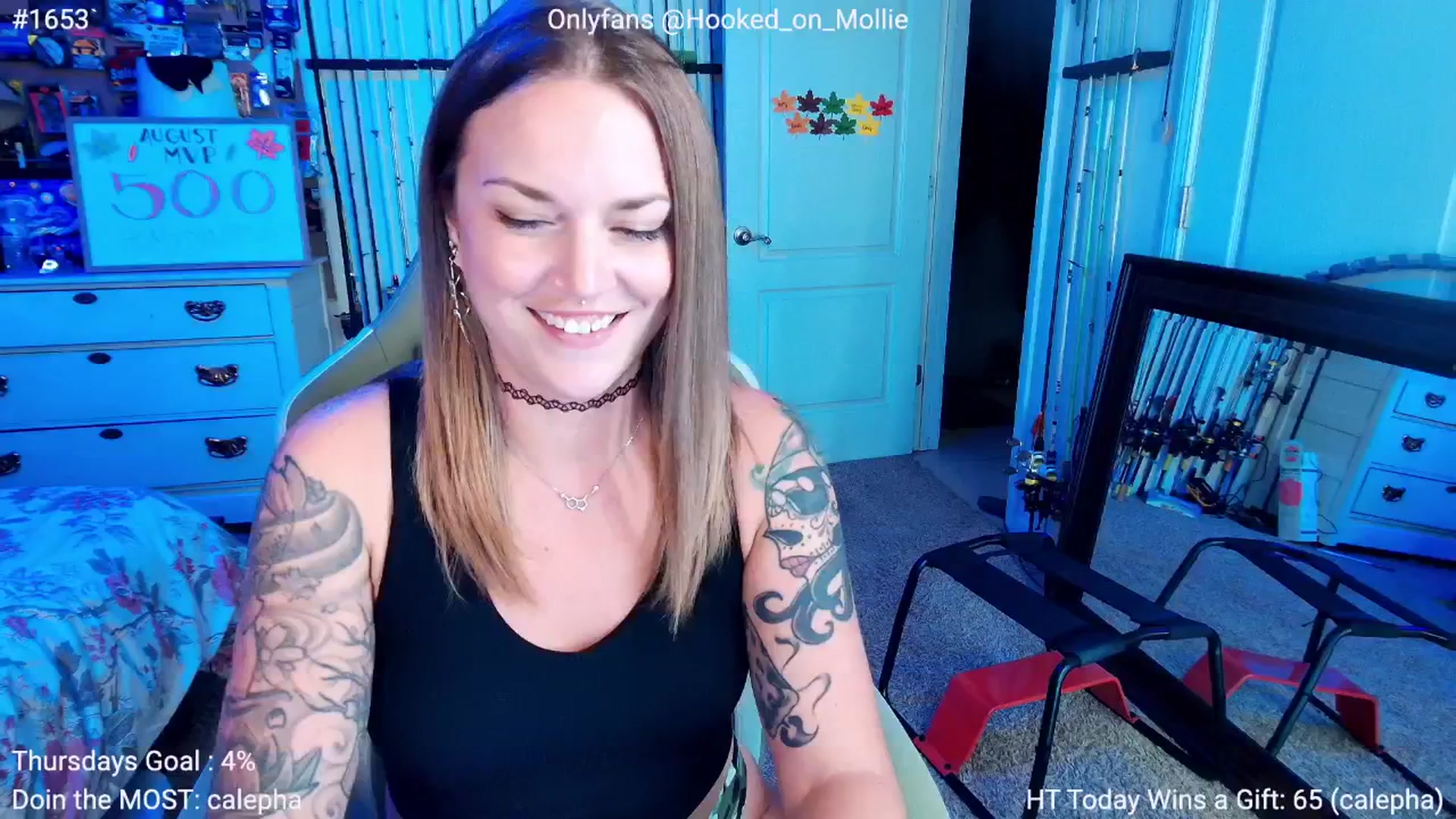 Gallery image thumbnail from MollieRose_'s myfreecams stream on, 08/06/2025, 24:00 image 13 of 20