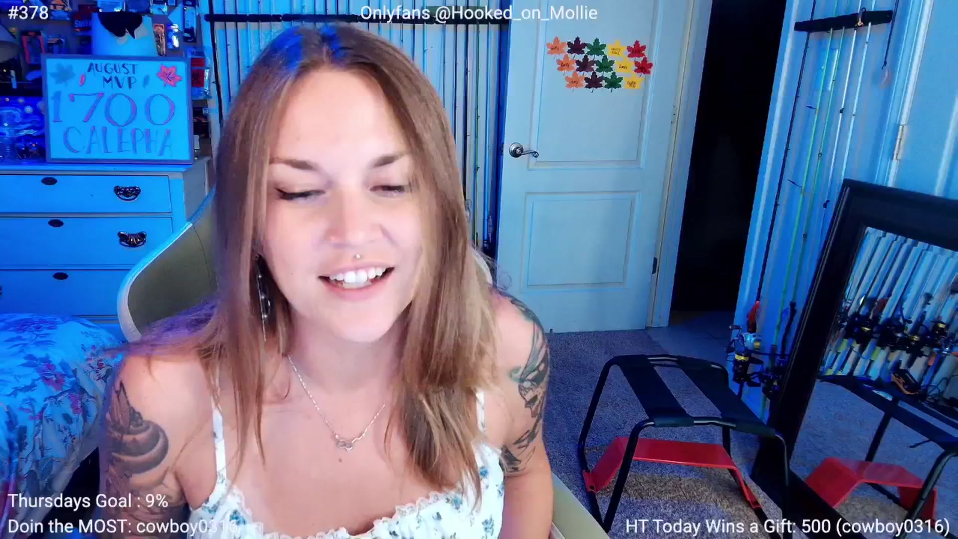 Gallery image thumbnail from MollieRose_'s myfreecams stream on, 08/07/2025, 03:26 image 9 of 20