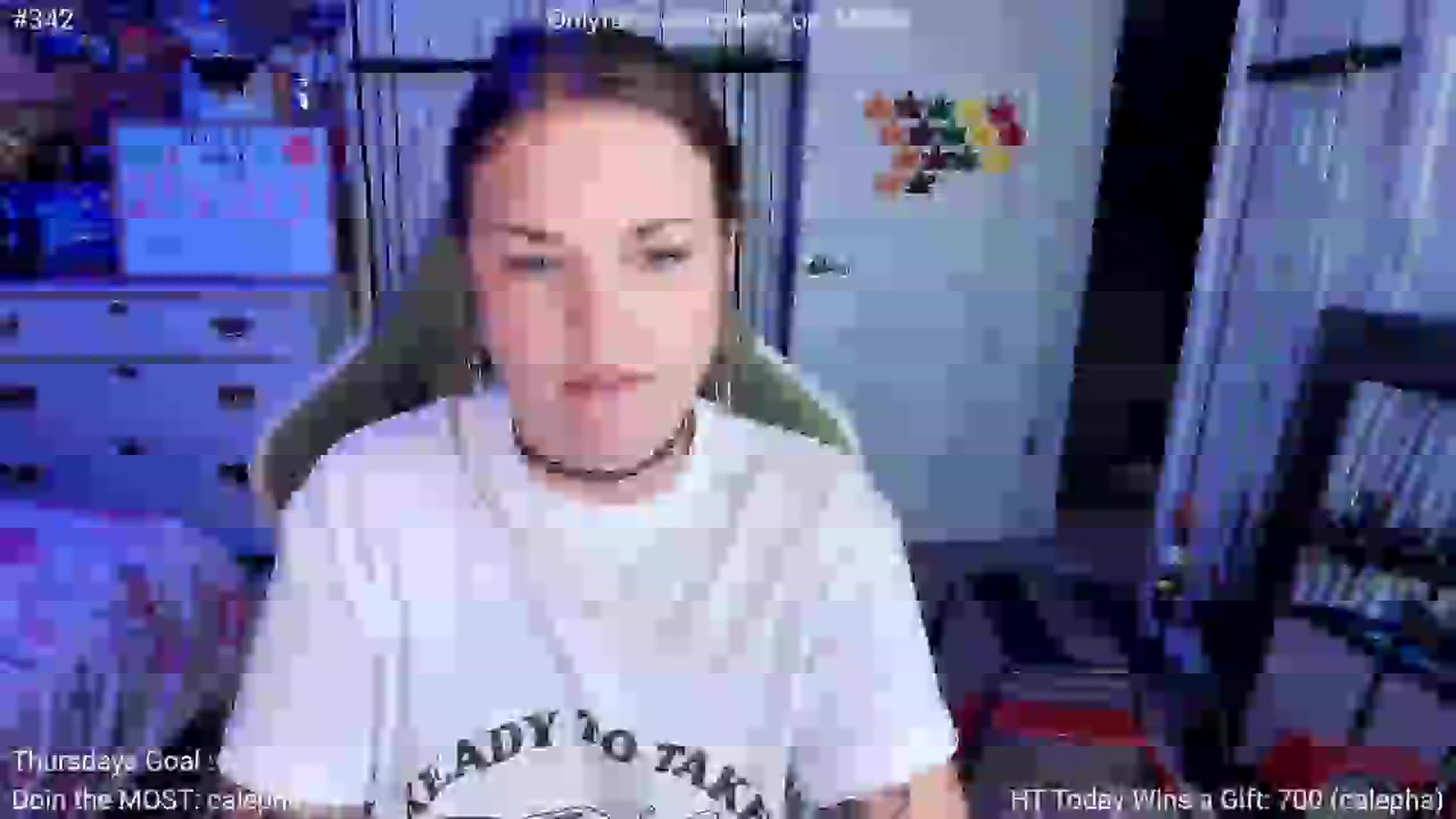 Gallery image thumbnail from MollieRose_'s myfreecams stream on, 08/08/2025, 24:24 image 20 of 20