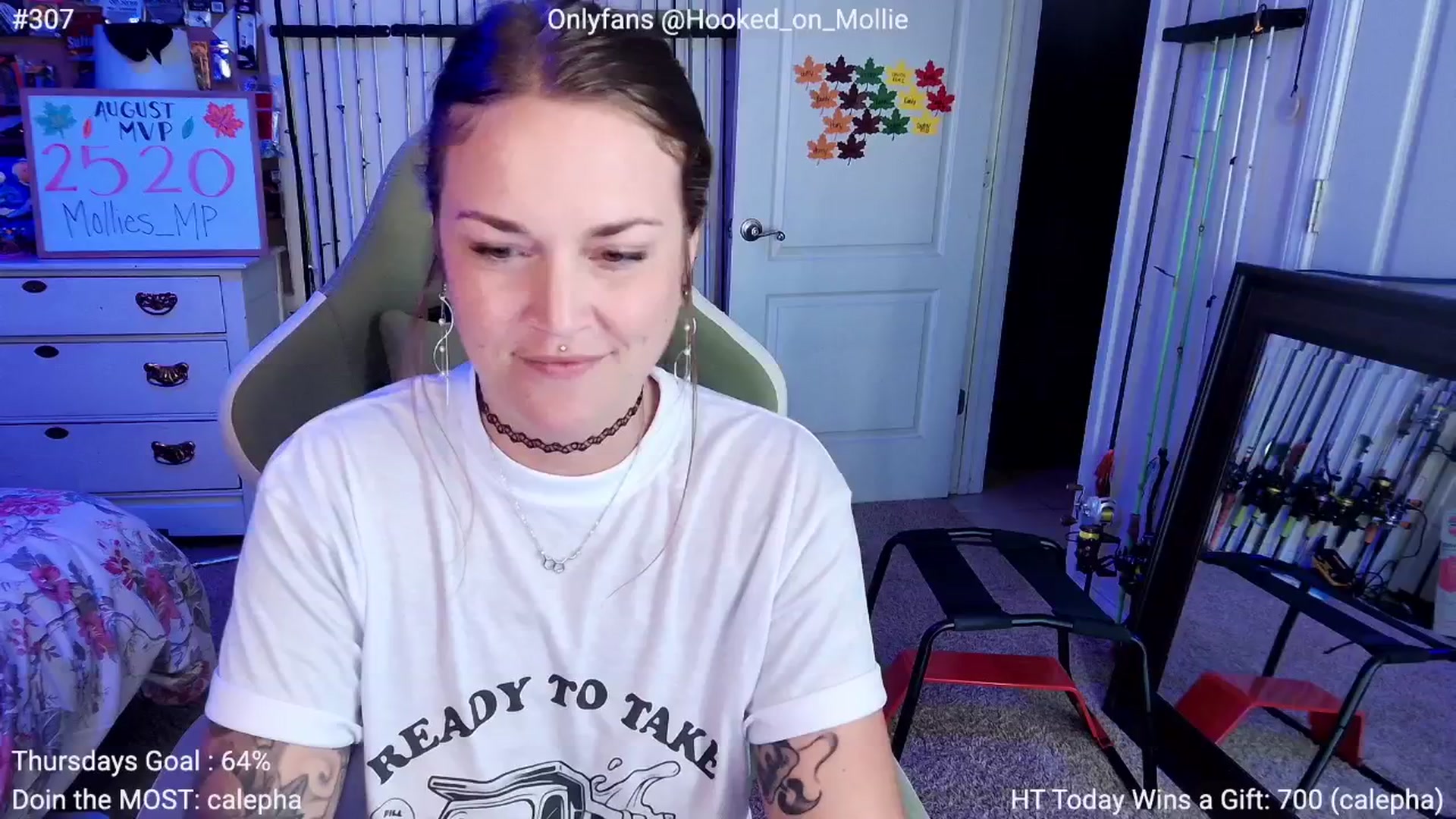 Gallery image thumbnail from MollieRose_'s myfreecams stream on, 08/08/2025, 03:07 image 13 of 20