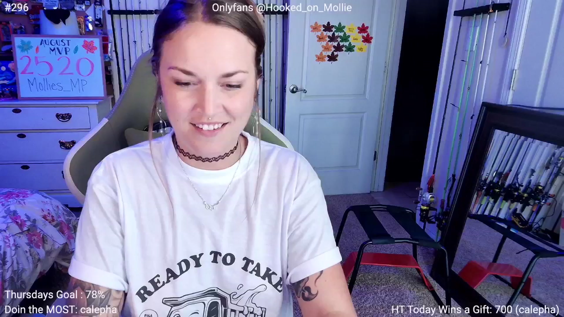 Gallery image thumbnail from MollieRose_'s myfreecams stream on, 08/08/2025, 03:07 image 15 of 20