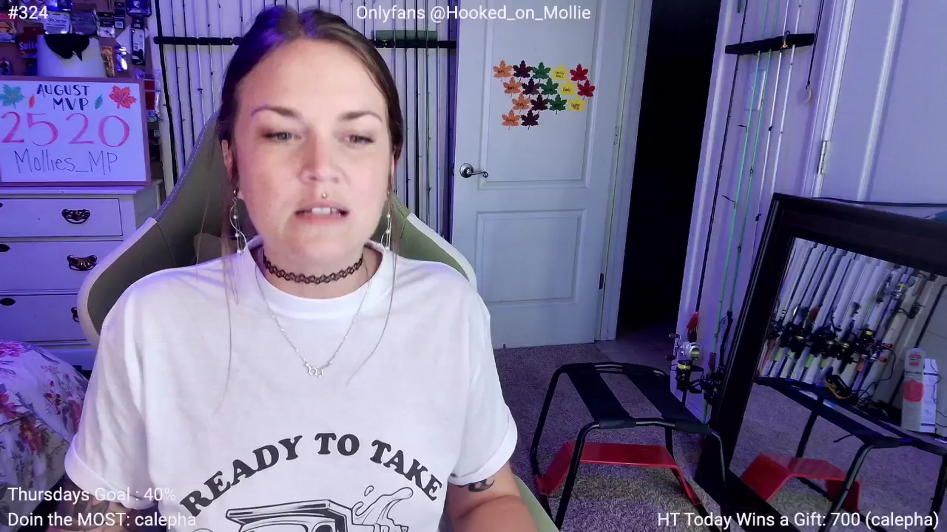 Gallery image thumbnail from MollieRose_'s myfreecams stream on, 08/08/2025, 03:07 image 3 of 20