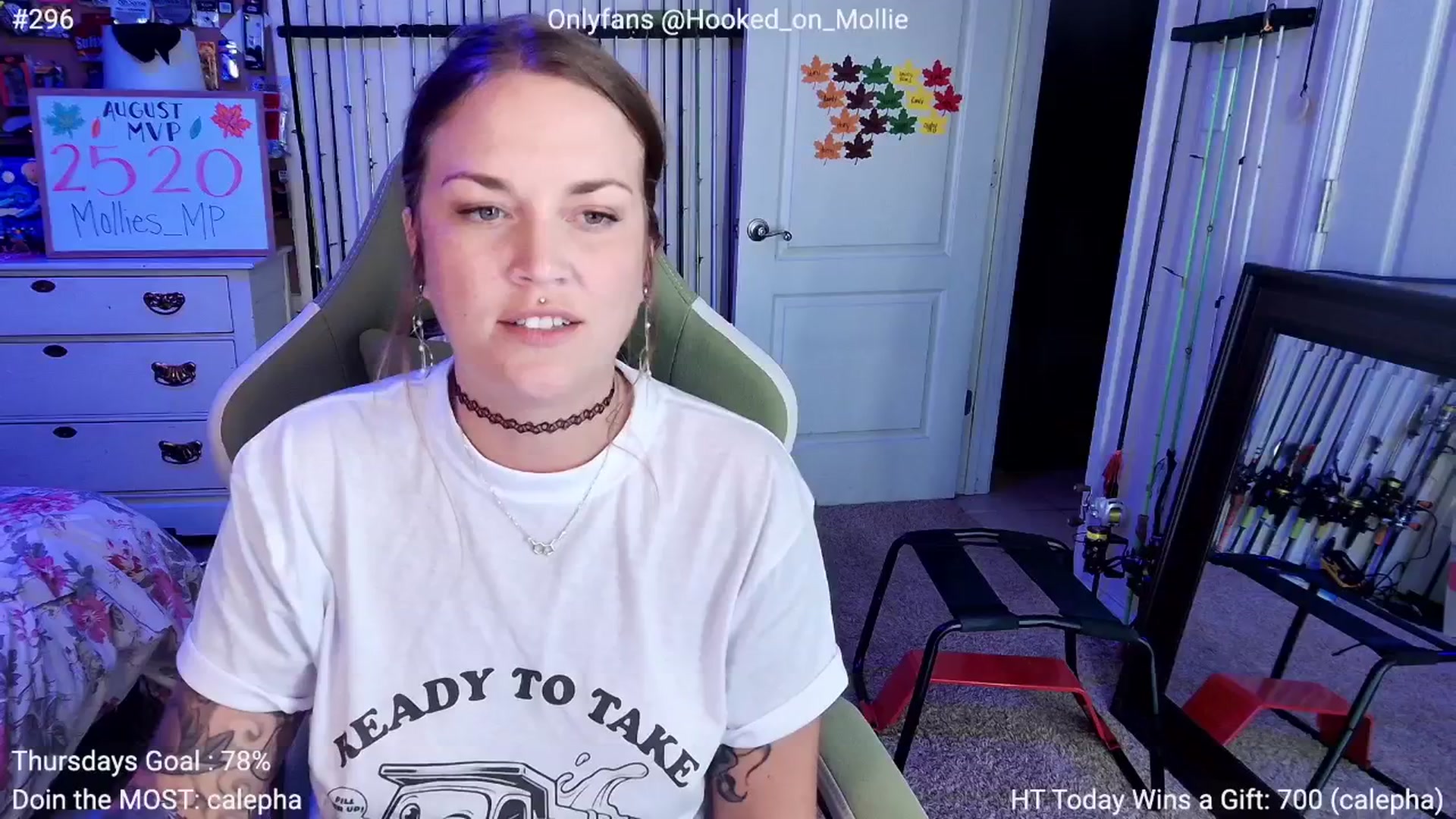 Gallery image thumbnail from MollieRose_'s myfreecams stream on, 08/08/2025, 03:07 image 16 of 20