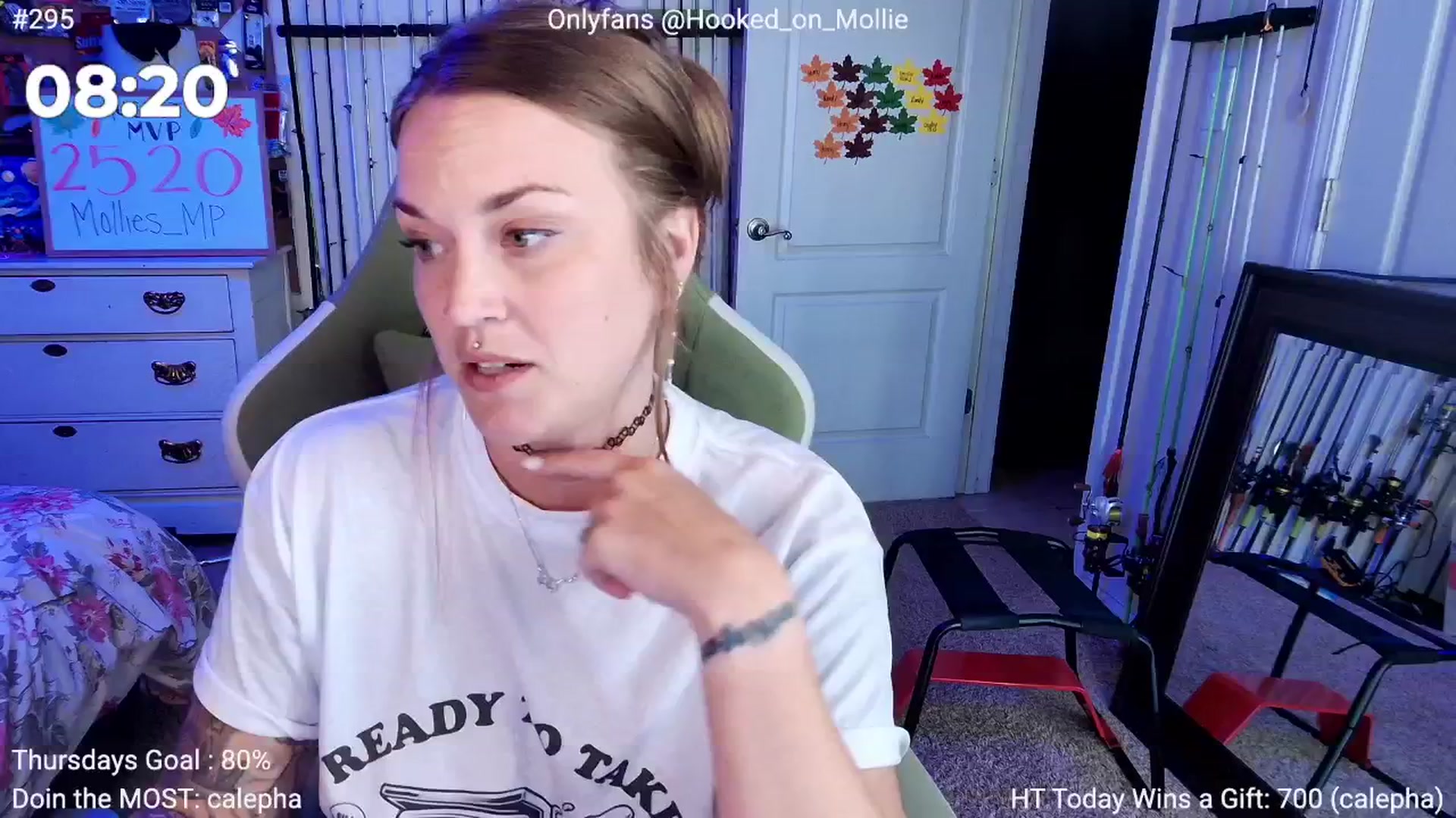 Gallery image thumbnail from MollieRose_'s myfreecams stream on, 08/08/2025, 03:07 image 18 of 20