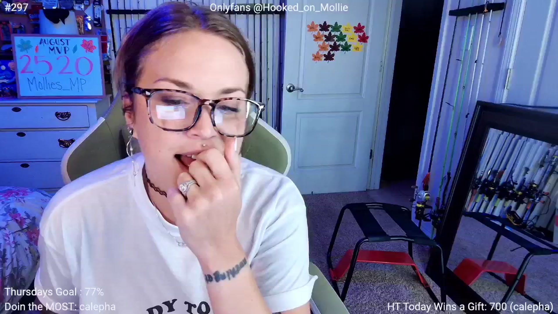 Gallery image thumbnail from MollieRose_'s myfreecams stream on, 08/08/2025, 03:07 image 14 of 20