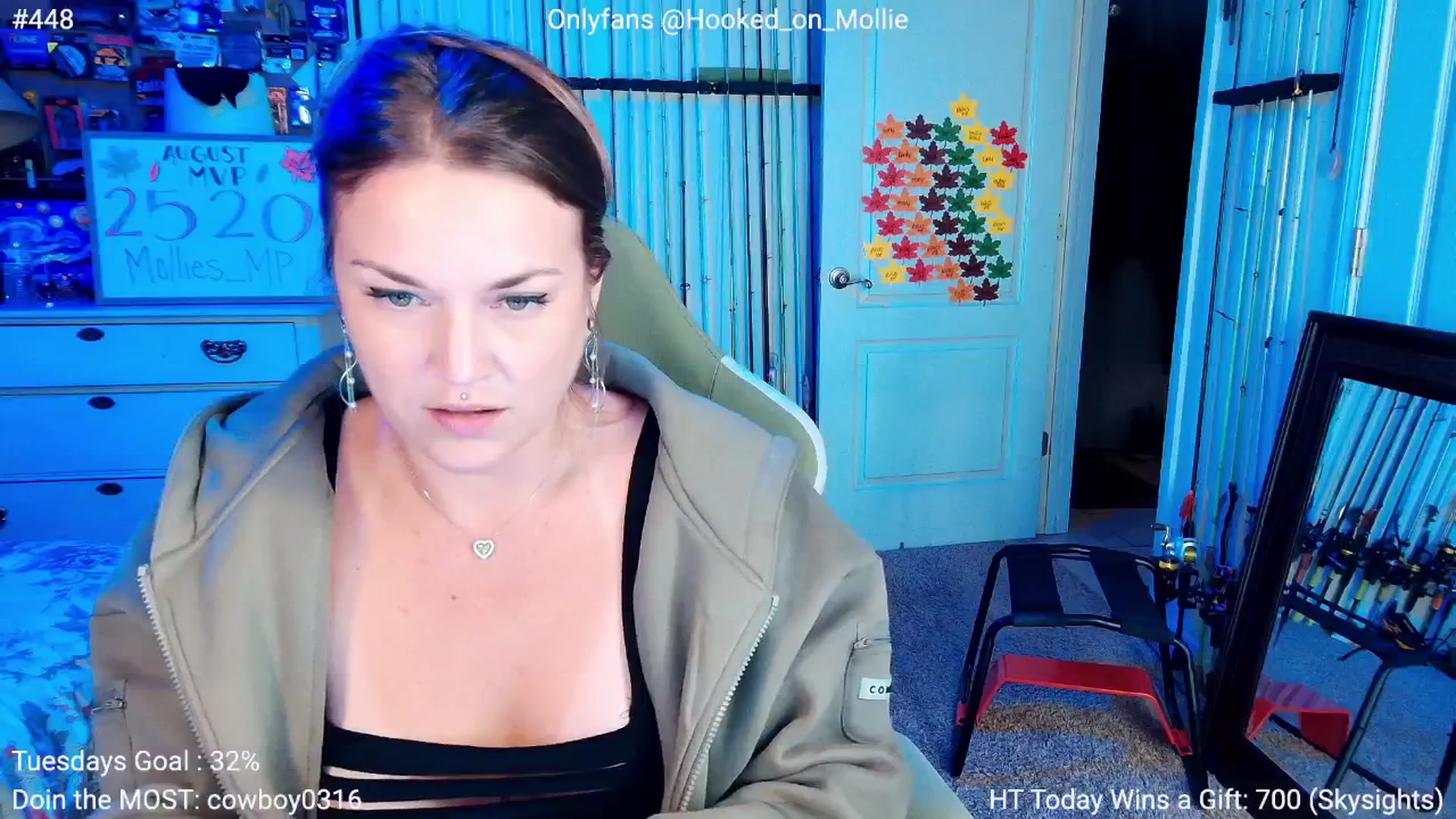 Gallery image thumbnail from MollieRose_'s myfreecams stream on, 08/13/2025, 02:26 image 12 of 20