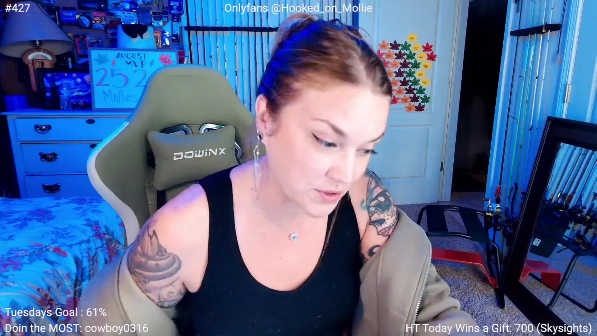 Gallery image thumbnail from MollieRose_'s myfreecams stream on, 08/13/2025, 02:26 image 20 of 20
