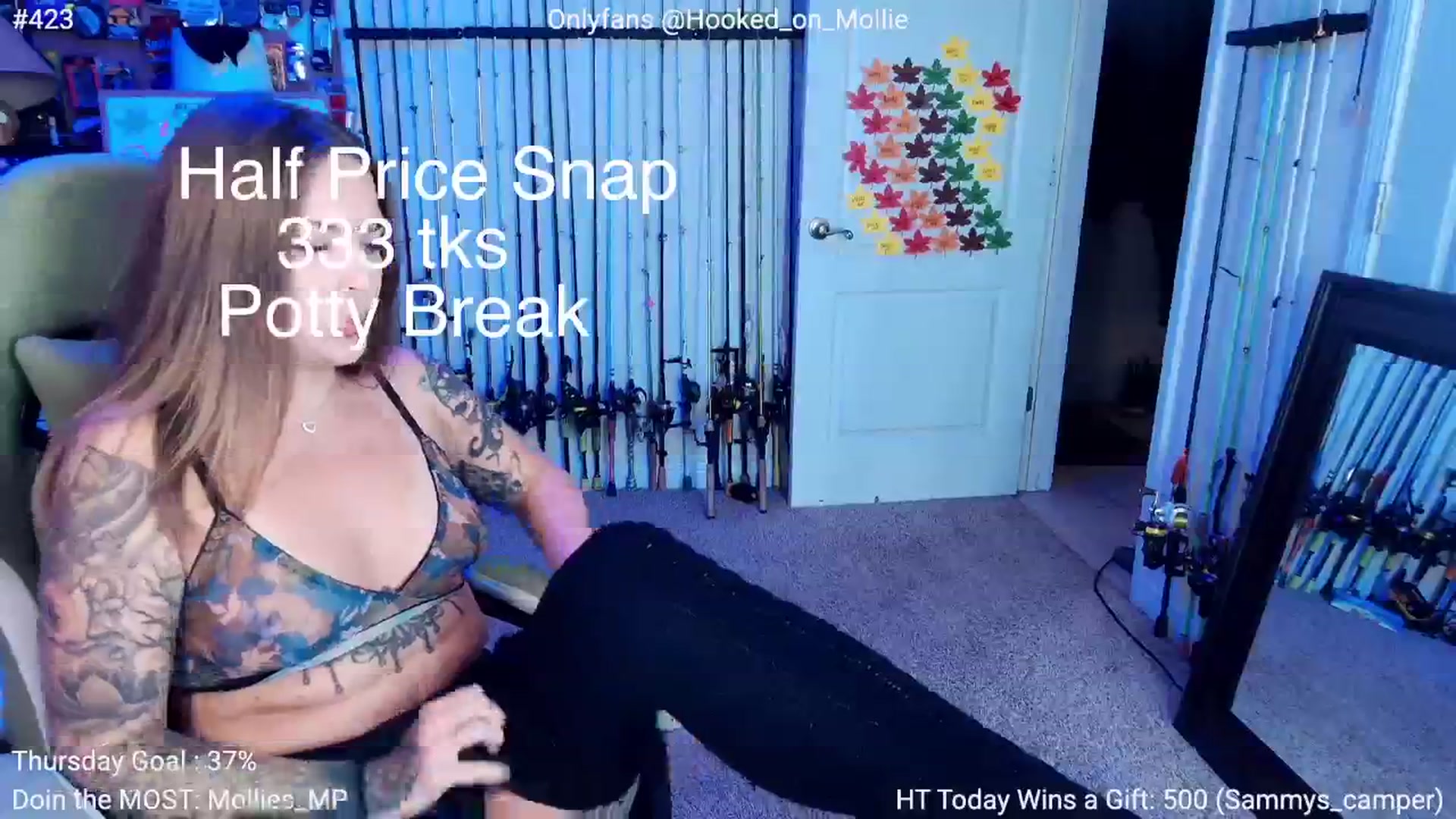 Gallery image thumbnail from MollieRose_'s myfreecams stream on, 08/15/2025, 03:27 image 20 of 20