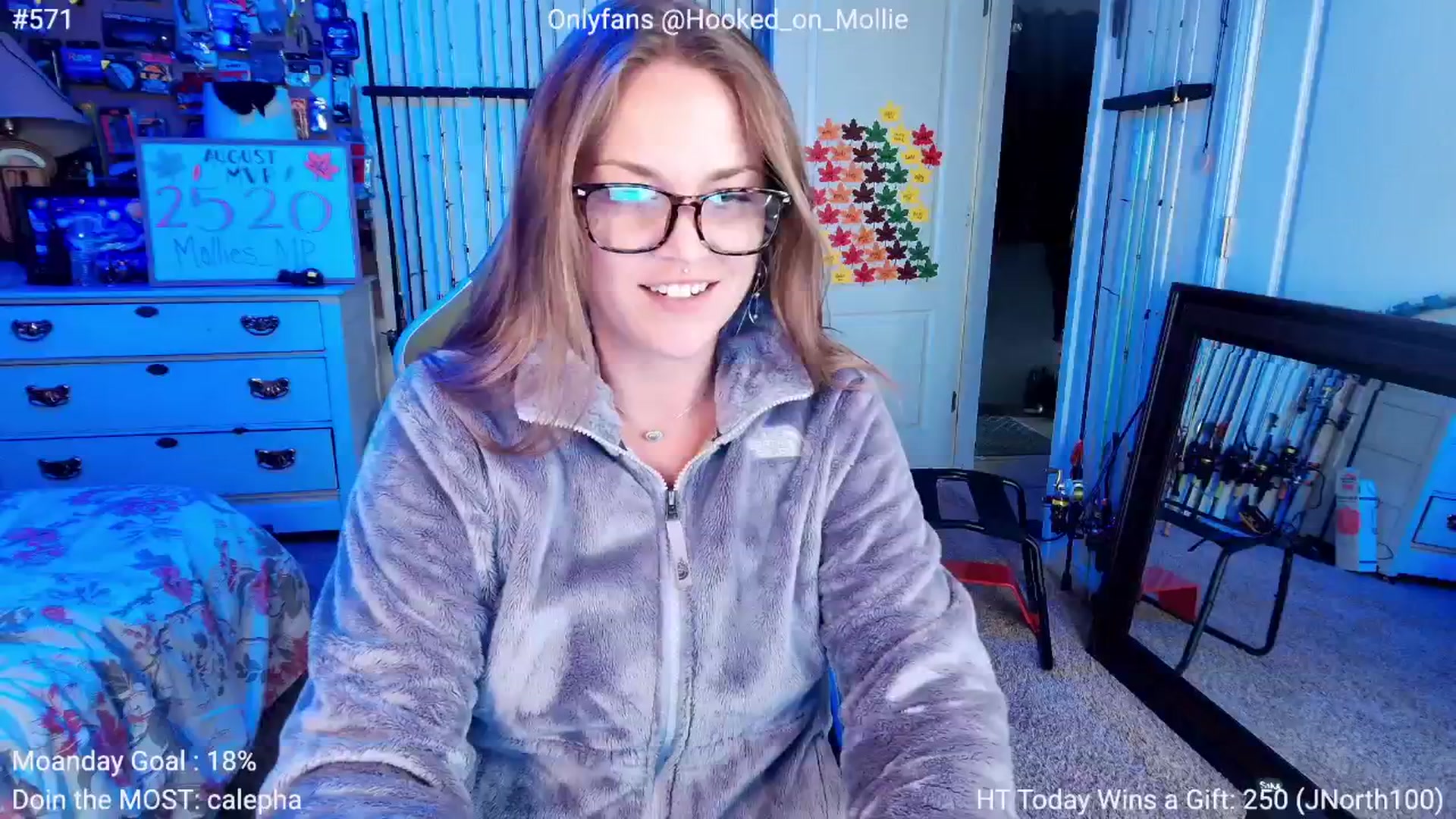 Gallery image thumbnail from MollieRose_'s myfreecams stream on, 08/19/2025, 24:26 image 16 of 20
