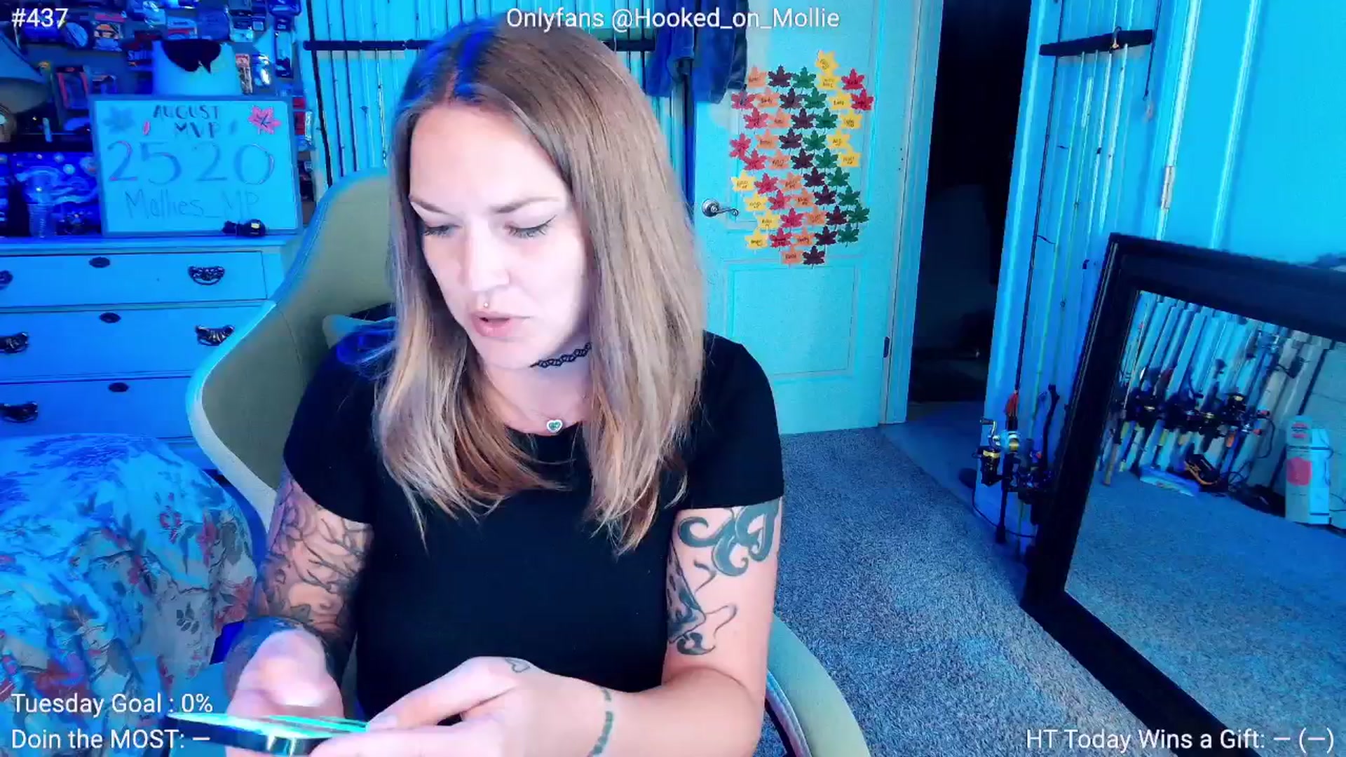 Gallery image thumbnail from MollieRose_'s myfreecams stream on, 08/20/2025, 24:00 image 15 of 20