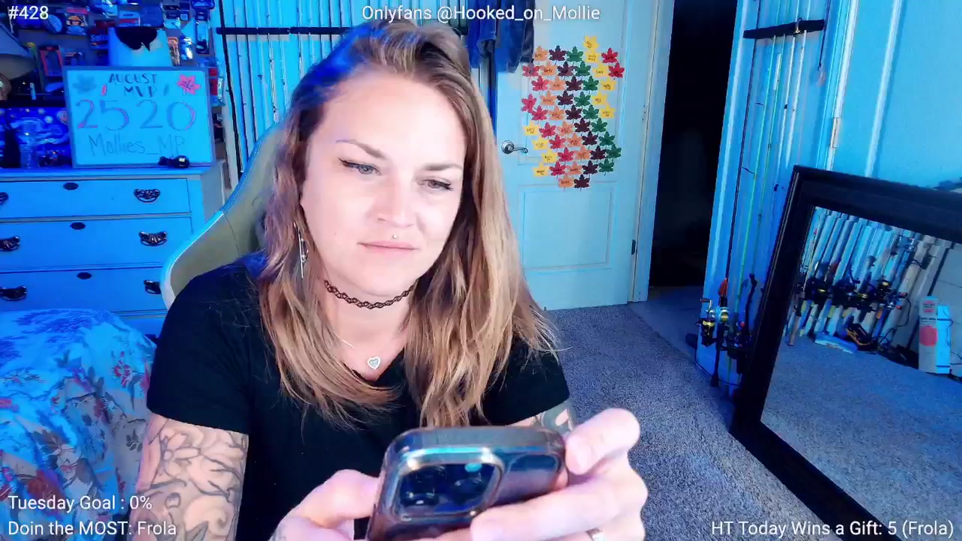 Gallery image thumbnail from MollieRose_'s myfreecams stream on, 08/20/2025, 03:07 image 6 of 20