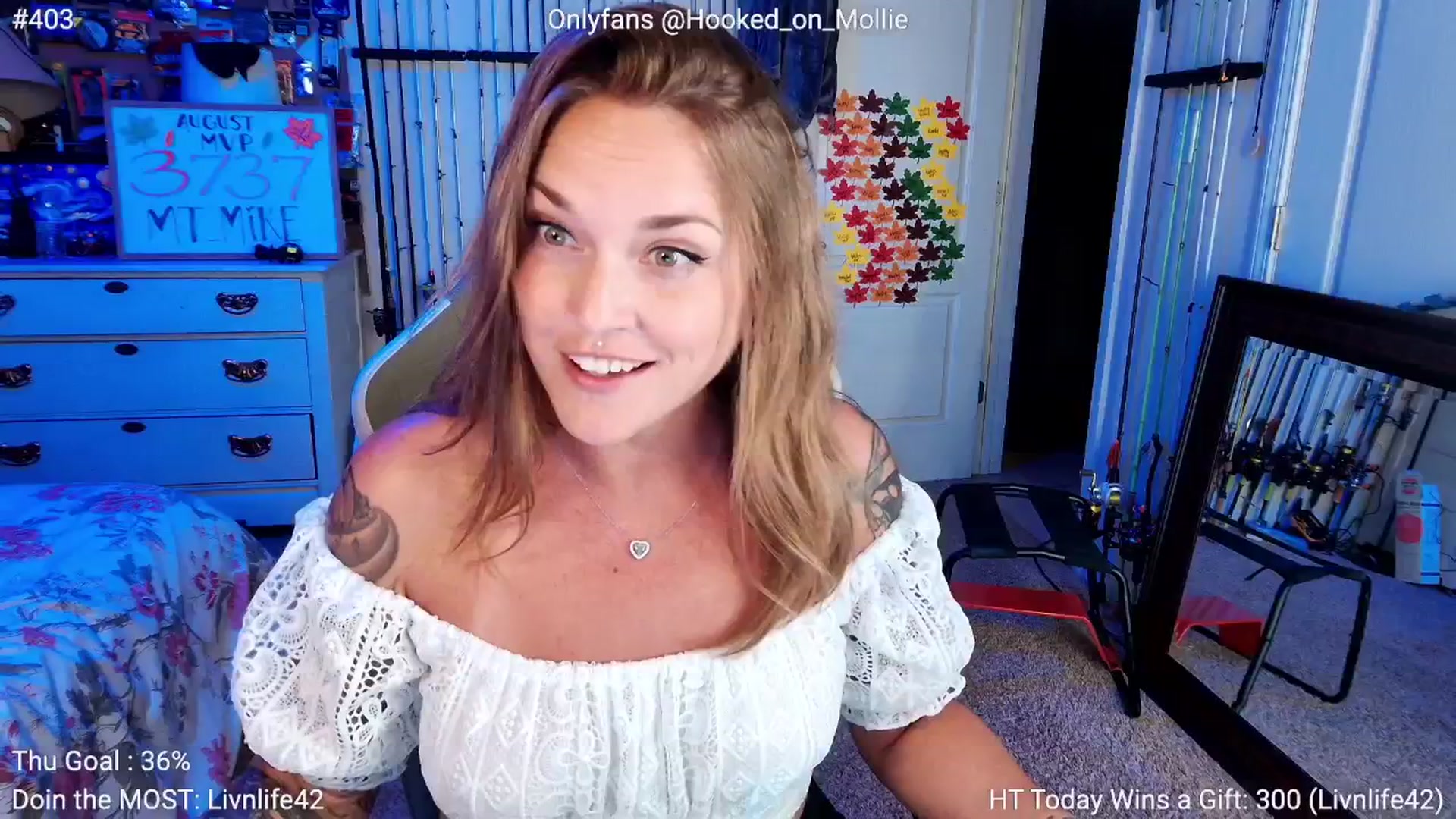 Gallery image thumbnail from MollieRose_'s myfreecams stream on, 08/22/2025, 03:03 image 15 of 20