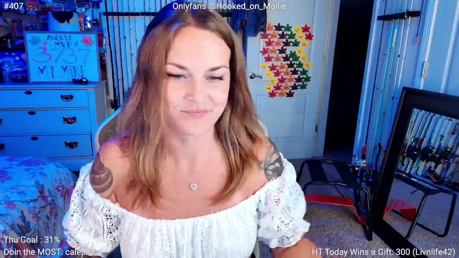 Gallery image thumbnail from MollieRose_'s myfreecams stream on, 08/22/2025, 03:03 image 10 of 20