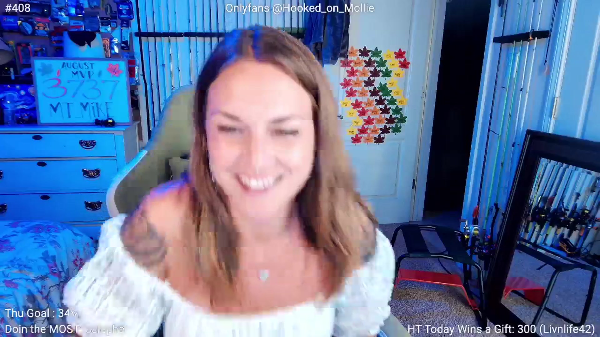 Gallery image thumbnail from MollieRose_'s myfreecams stream on, 08/22/2025, 03:03 image 13 of 20