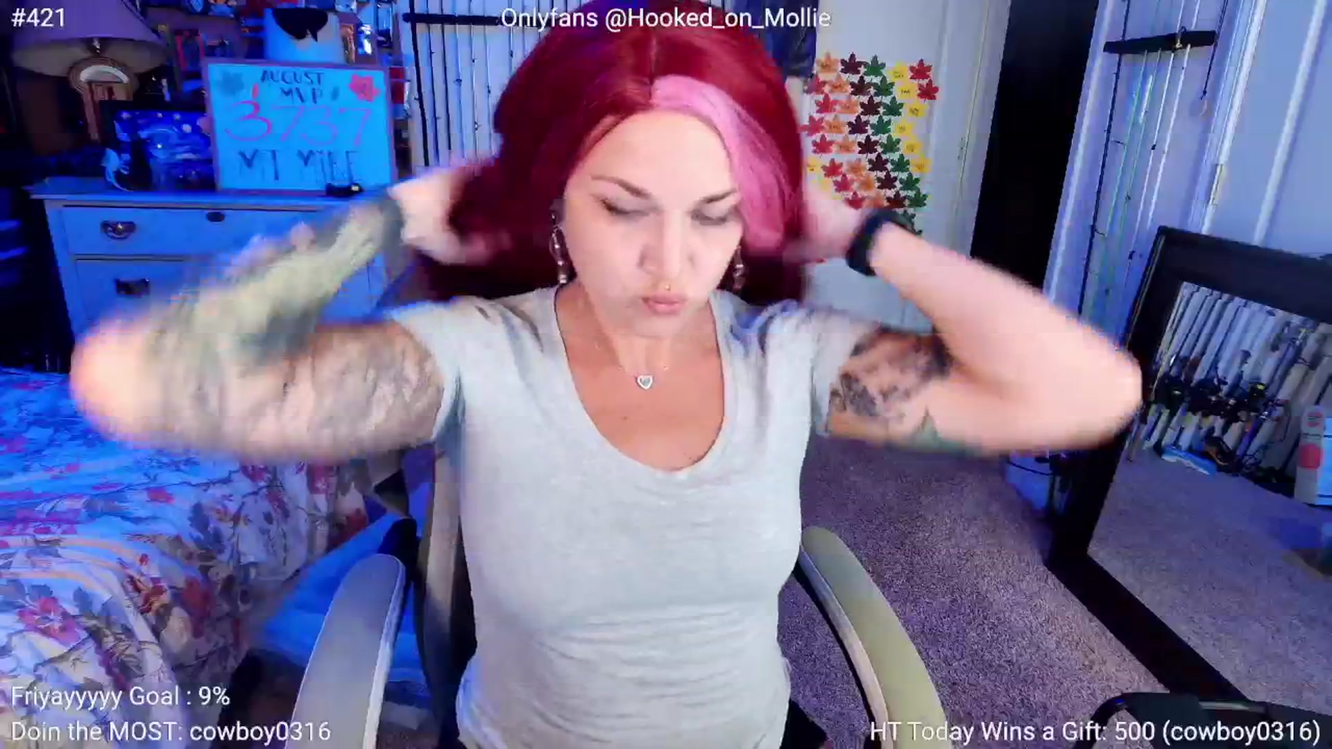 Gallery image thumbnail from MollieRose_'s myfreecams stream on, 08/23/2025, 03:47 image 7 of 20