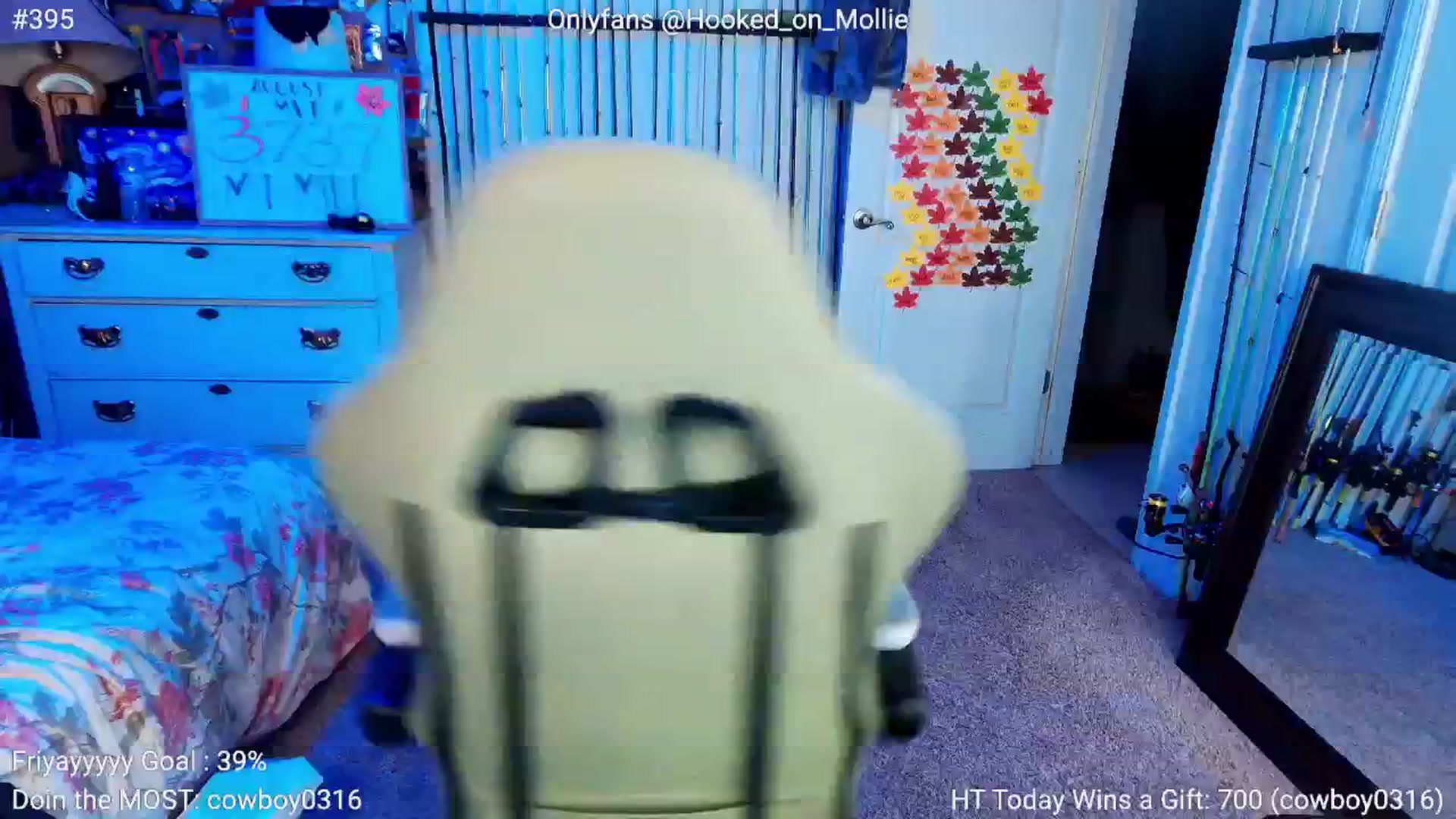 Gallery image thumbnail from MollieRose_'s myfreecams stream on, 08/23/2025, 03:47 image 17 of 20