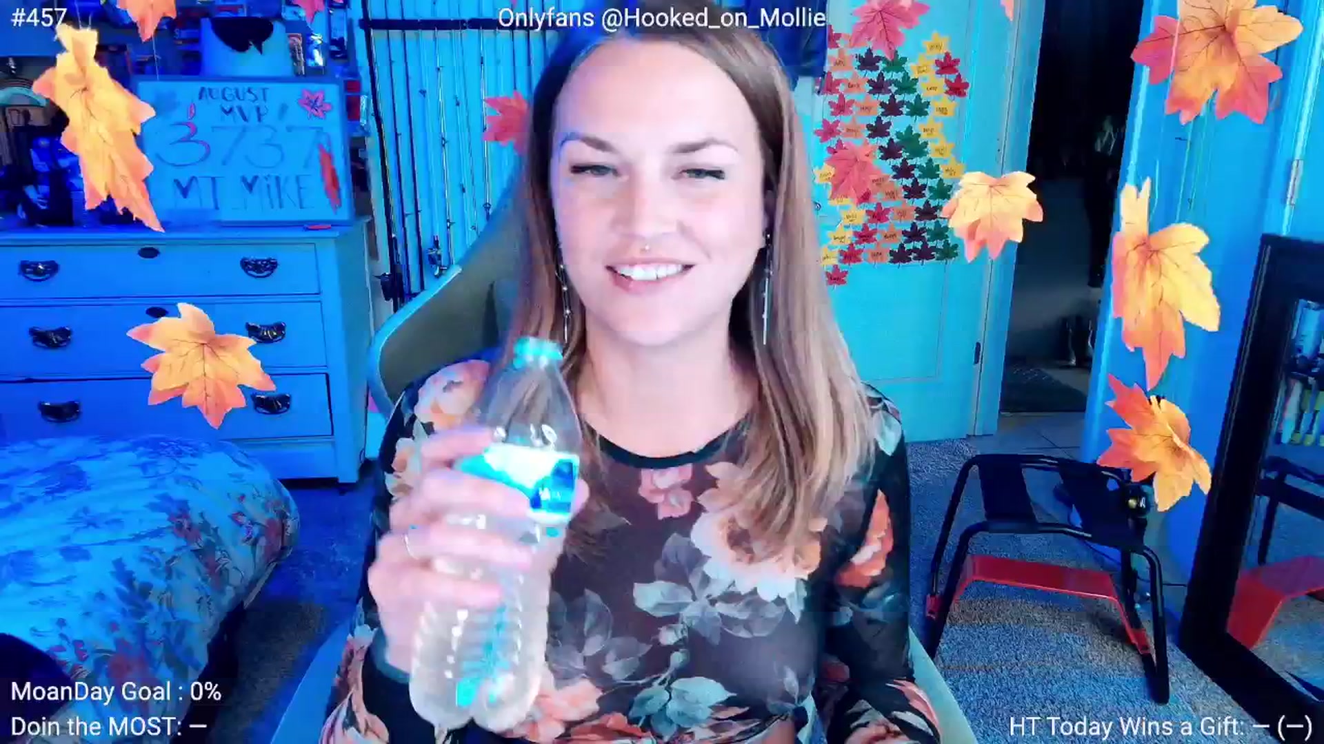 Gallery image thumbnail from MollieRose_'s myfreecams stream on, 08/25/2025, 23:56 image 13 of 20