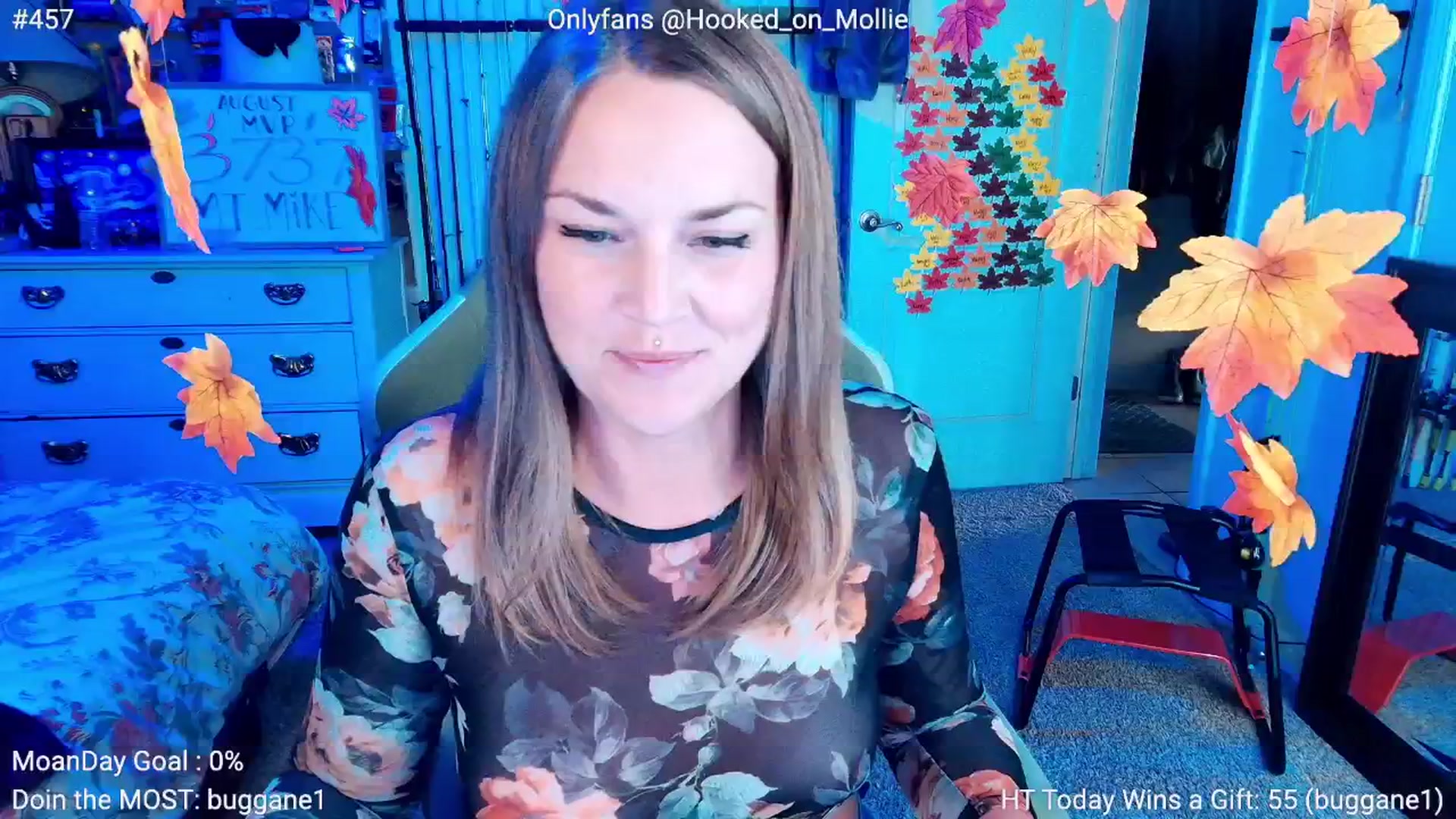Gallery image thumbnail from MollieRose_'s myfreecams stream on, 08/25/2025, 23:56 image 18 of 20