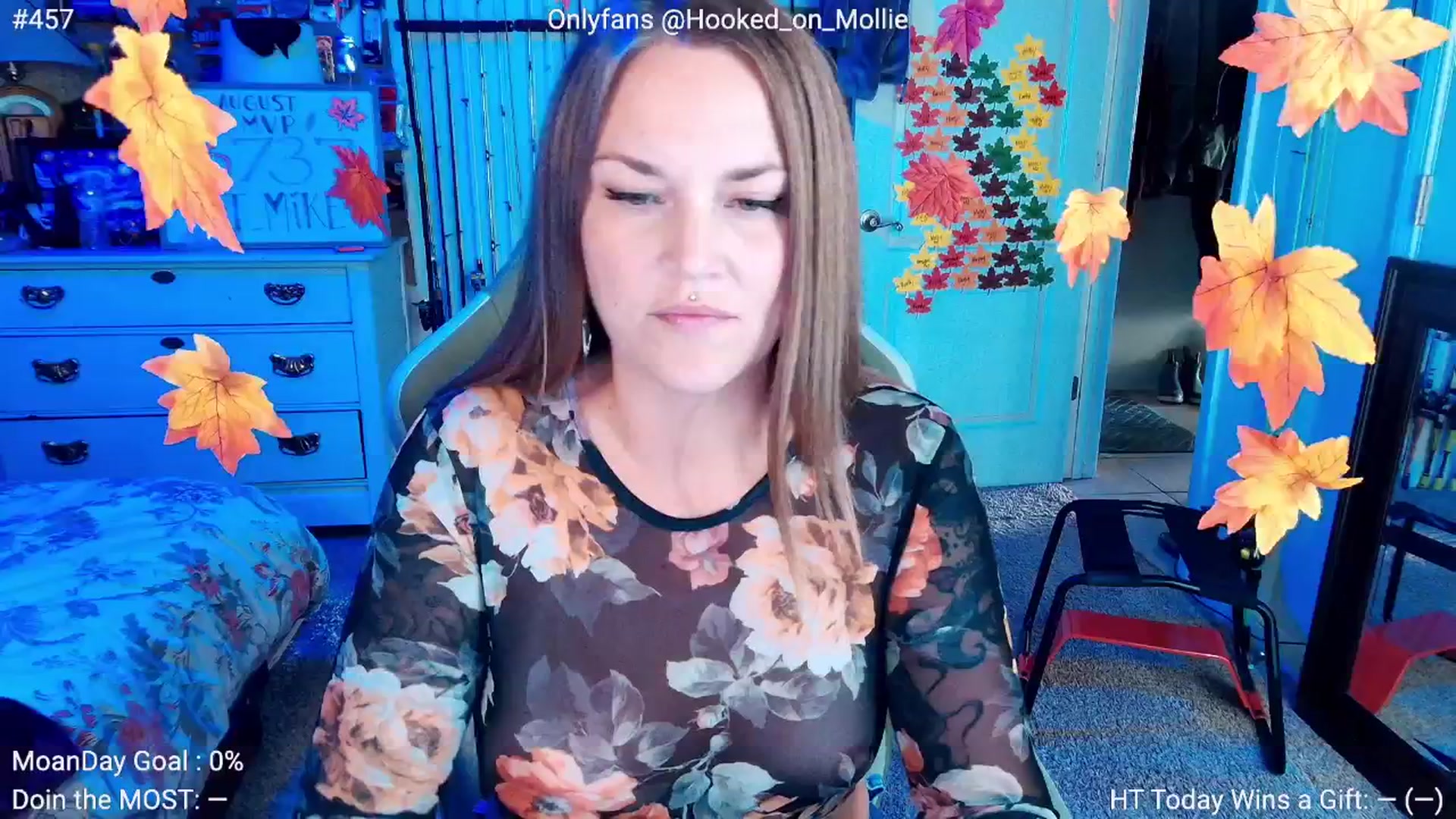 Gallery image thumbnail from MollieRose_'s myfreecams stream on, 08/25/2025, 23:56 image 6 of 20