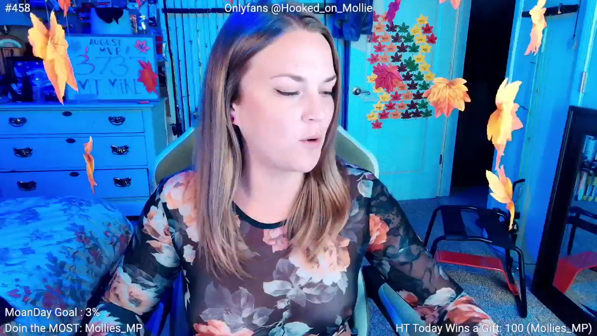 Gallery image thumbnail from MollieRose_'s myfreecams stream on, 08/26/2025, 03:12 image 2 of 20