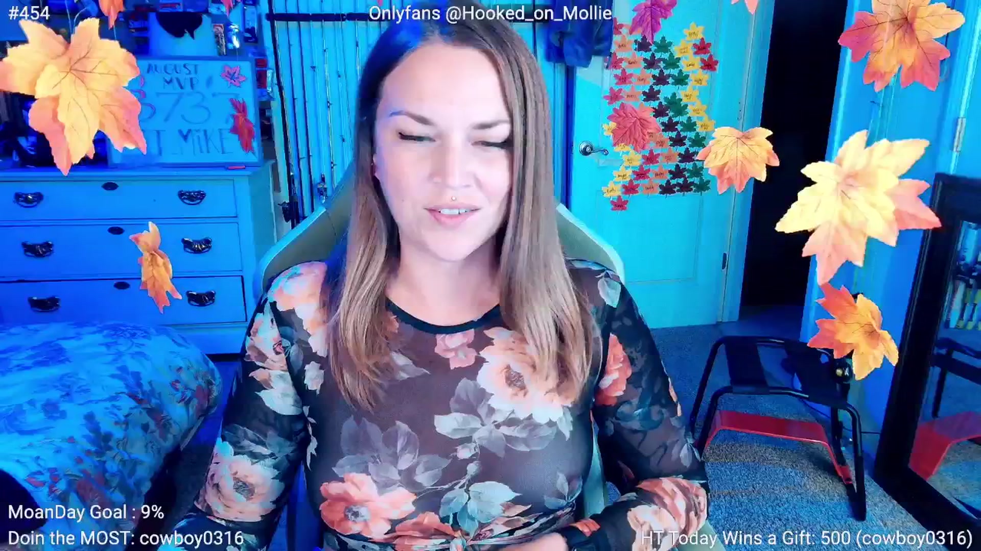 Gallery image thumbnail from MollieRose_'s myfreecams stream on, 08/26/2025, 03:12 image 3 of 20