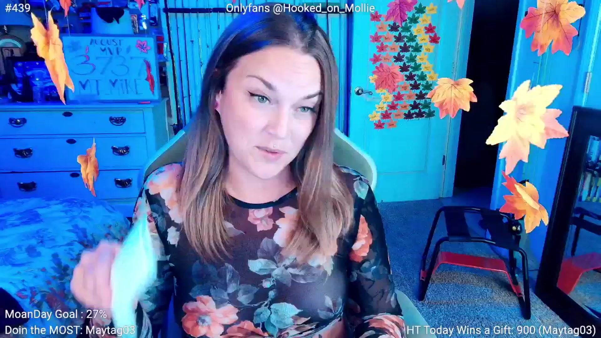 Gallery image thumbnail from MollieRose_'s myfreecams stream on, 08/26/2025, 03:12 image 6 of 20