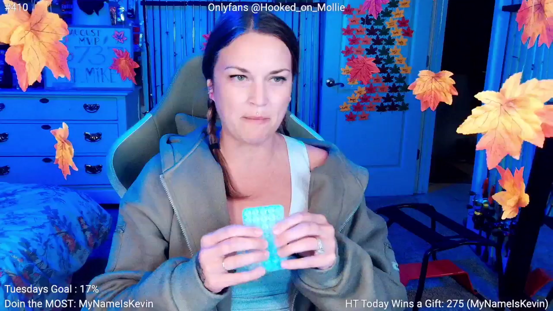 Gallery image thumbnail from MollieRose_'s myfreecams stream on, 08/27/2025, 03:28 image 10 of 20