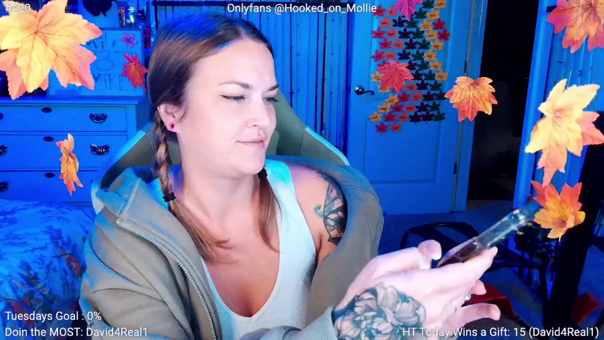Gallery image thumbnail from MollieRose_'s myfreecams stream on, 08/27/2025, 03:28 image 5 of 20