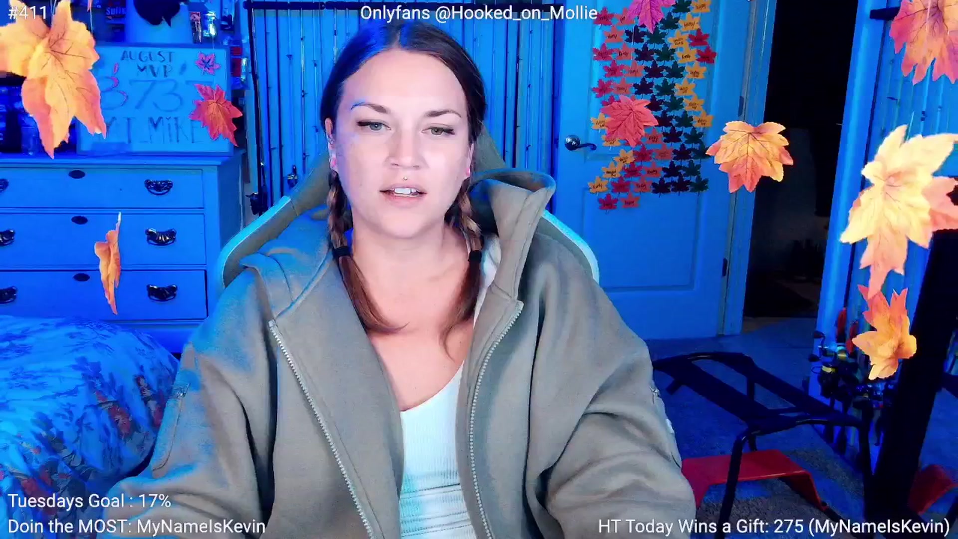 Gallery image thumbnail from MollieRose_'s myfreecams stream on, 08/27/2025, 03:28 image 11 of 20