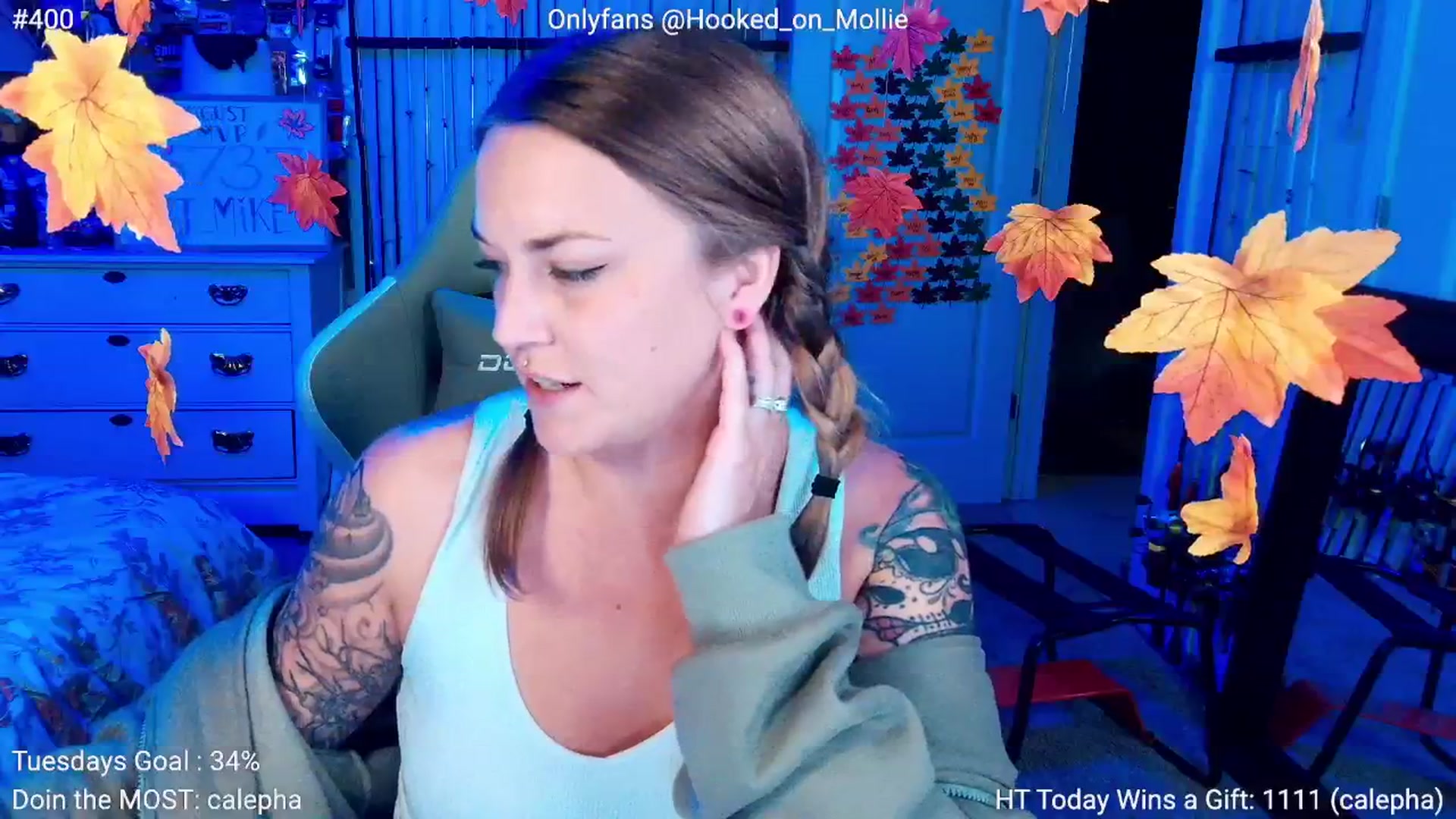 Gallery image thumbnail from MollieRose_'s myfreecams stream on, 08/27/2025, 03:28 image 15 of 20