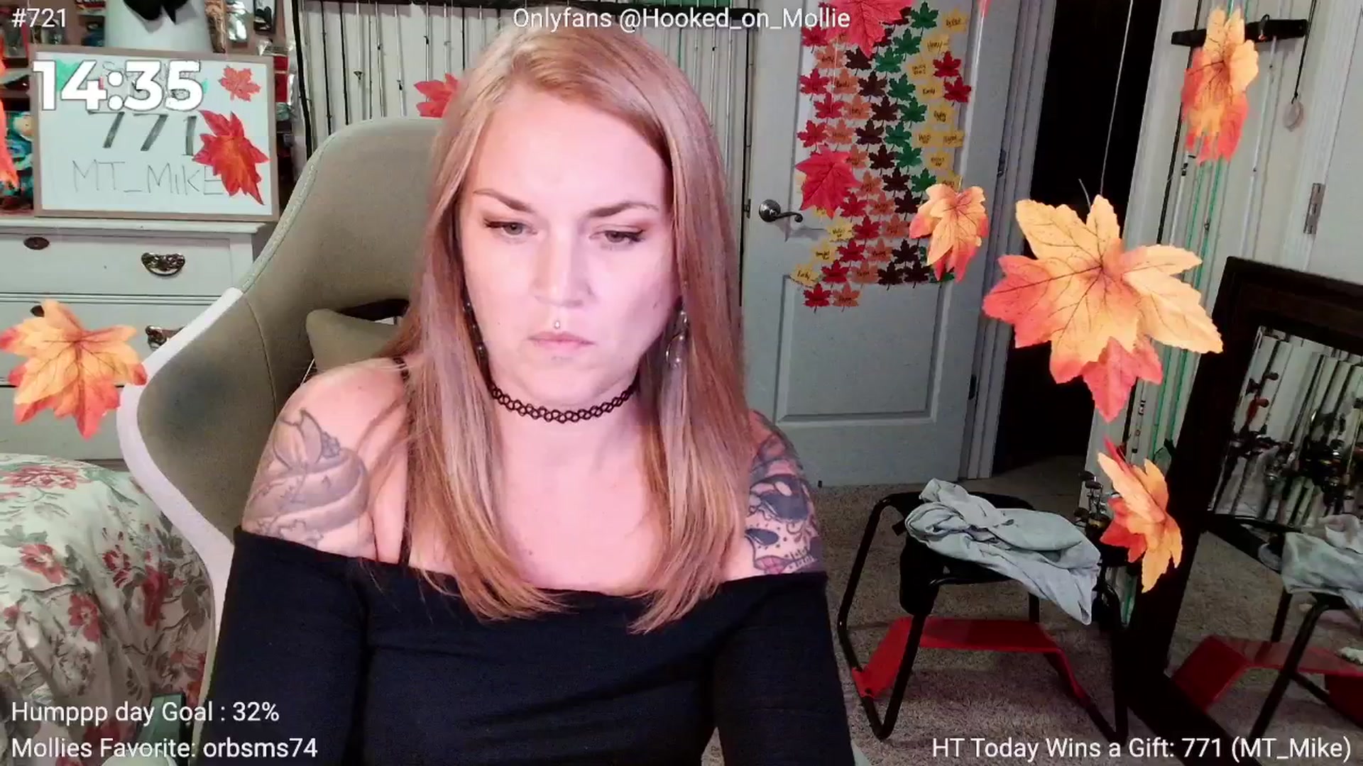 Gallery image thumbnail from MollieRose_'s myfreecams stream on, 09/04/2025, 02:45 image 15 of 20