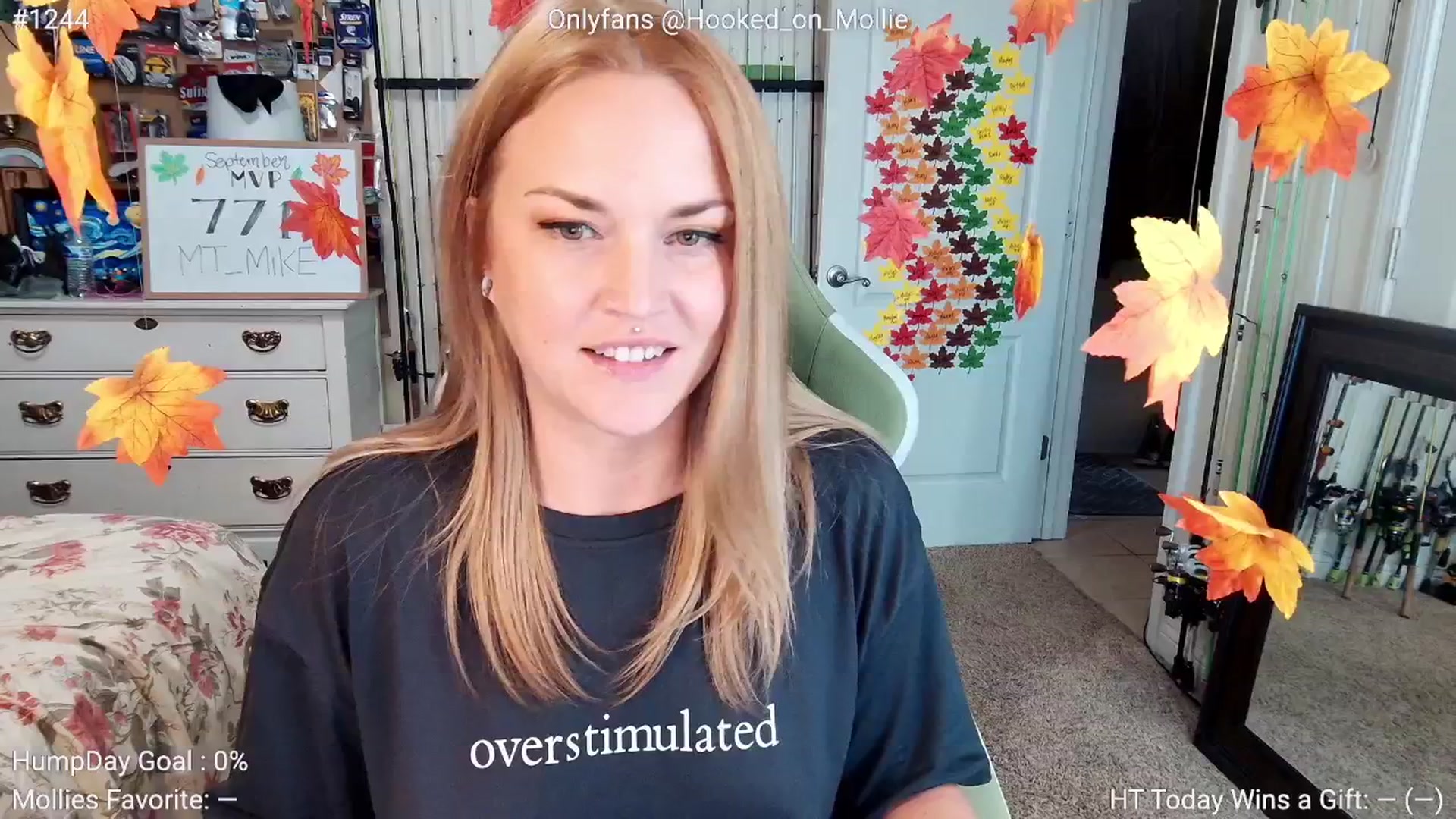 Gallery image thumbnail from MollieRose_'s myfreecams stream on, 09/11/2025, 01:44 image 1 of 20