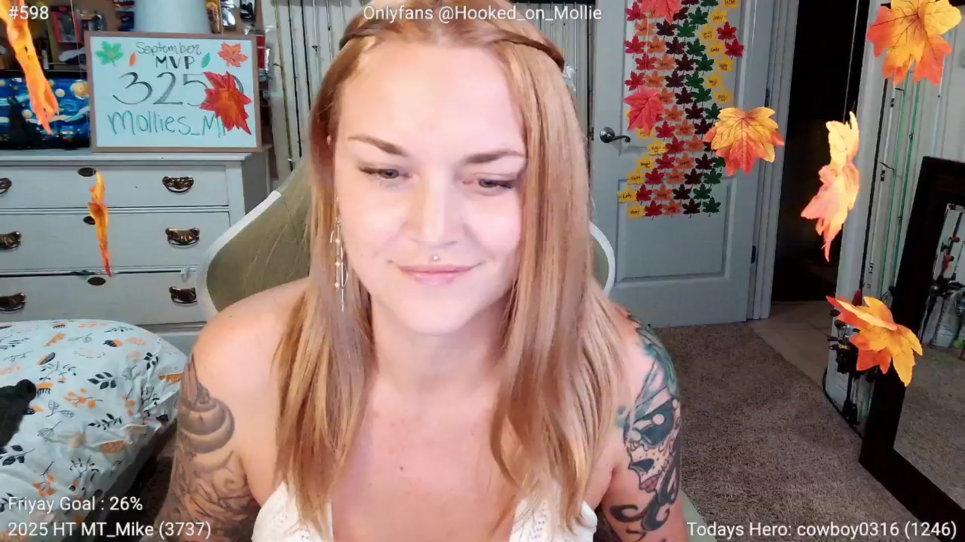 Gallery image thumbnail from MollieRose_'s myfreecams stream on, 09/13/2025, 04:48 image 8 of 20