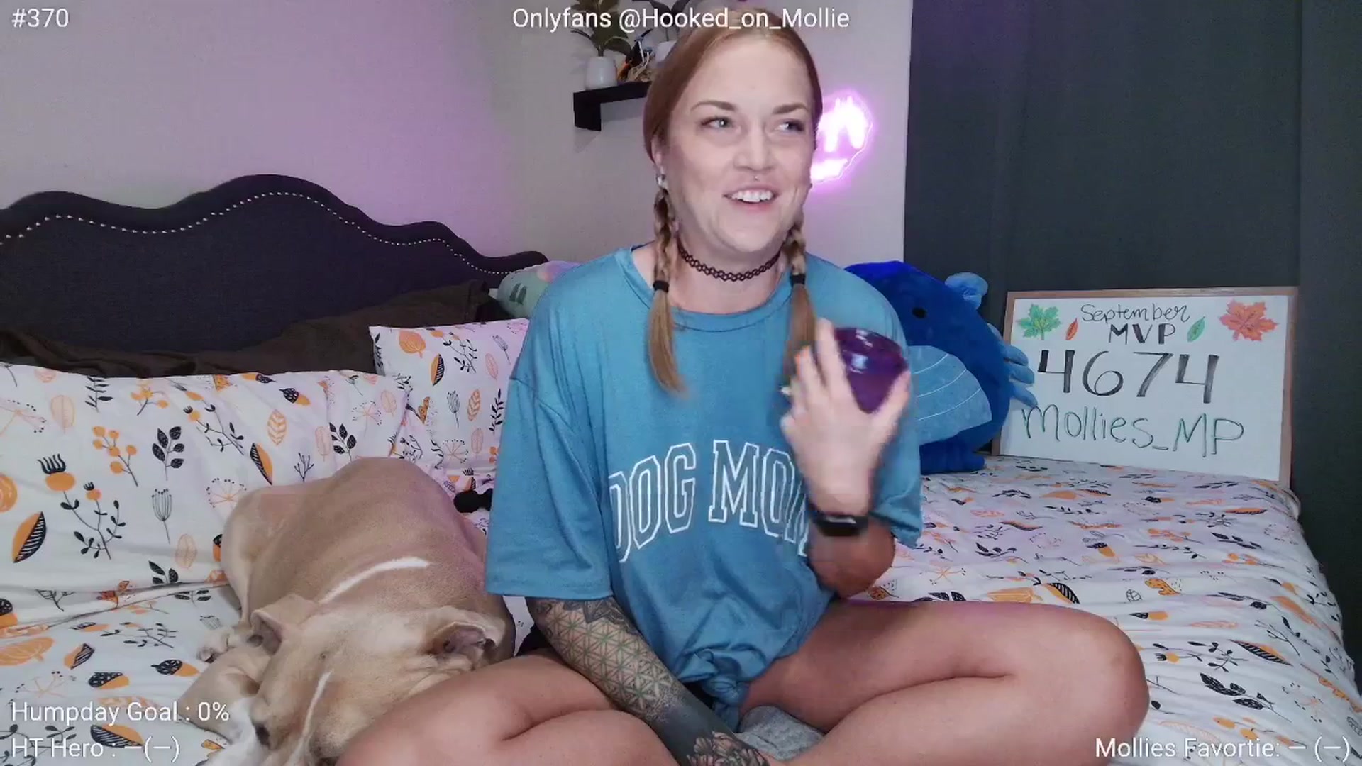 Gallery image thumbnail from MollieRose_'s myfreecams stream on, 09/17/2025, 23:53 image 5 of 20