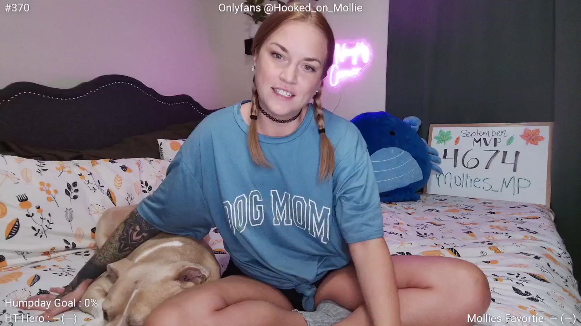 Gallery image thumbnail from MollieRose_'s myfreecams stream on, 09/17/2025, 23:53 image 6 of 20