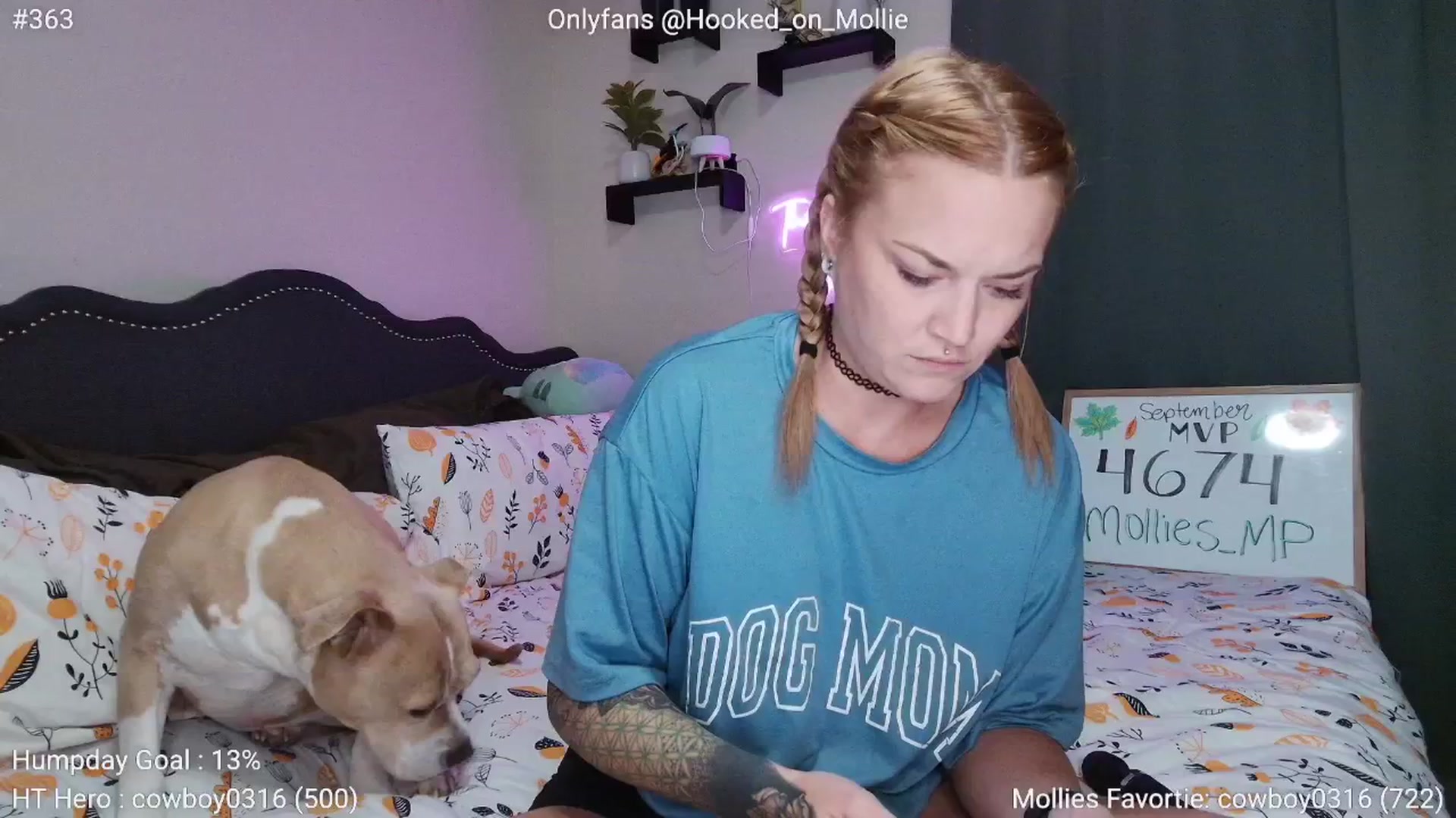 Gallery image thumbnail from MollieRose_'s myfreecams stream on, 09/18/2025, 01:31 image 15 of 20