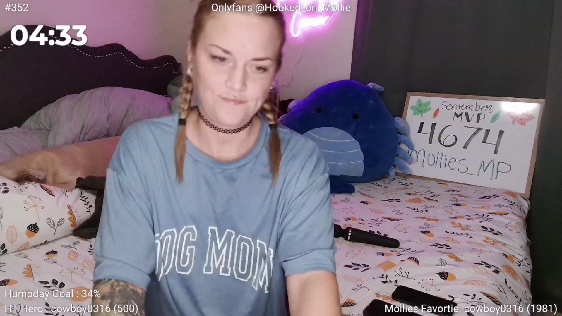 Gallery image thumbnail from MollieRose_'s myfreecams stream on, 09/18/2025, 03:14 image 18 of 20
