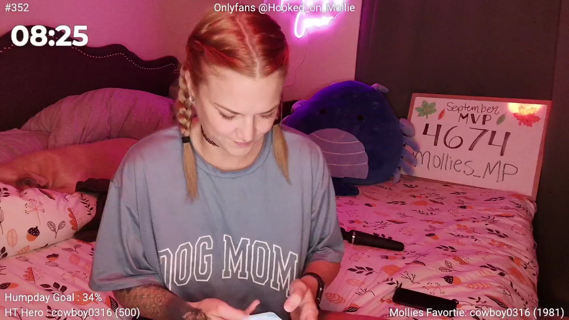 Gallery image thumbnail from MollieRose_'s myfreecams stream on, 09/18/2025, 03:14 image 16 of 20