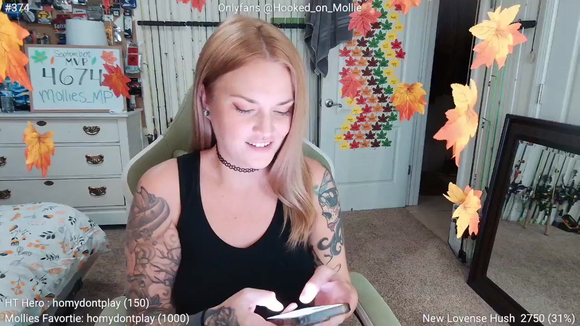 Gallery image thumbnail from MollieRose_'s myfreecams stream on, 09/19/2025, 04:36 image 5 of 20
