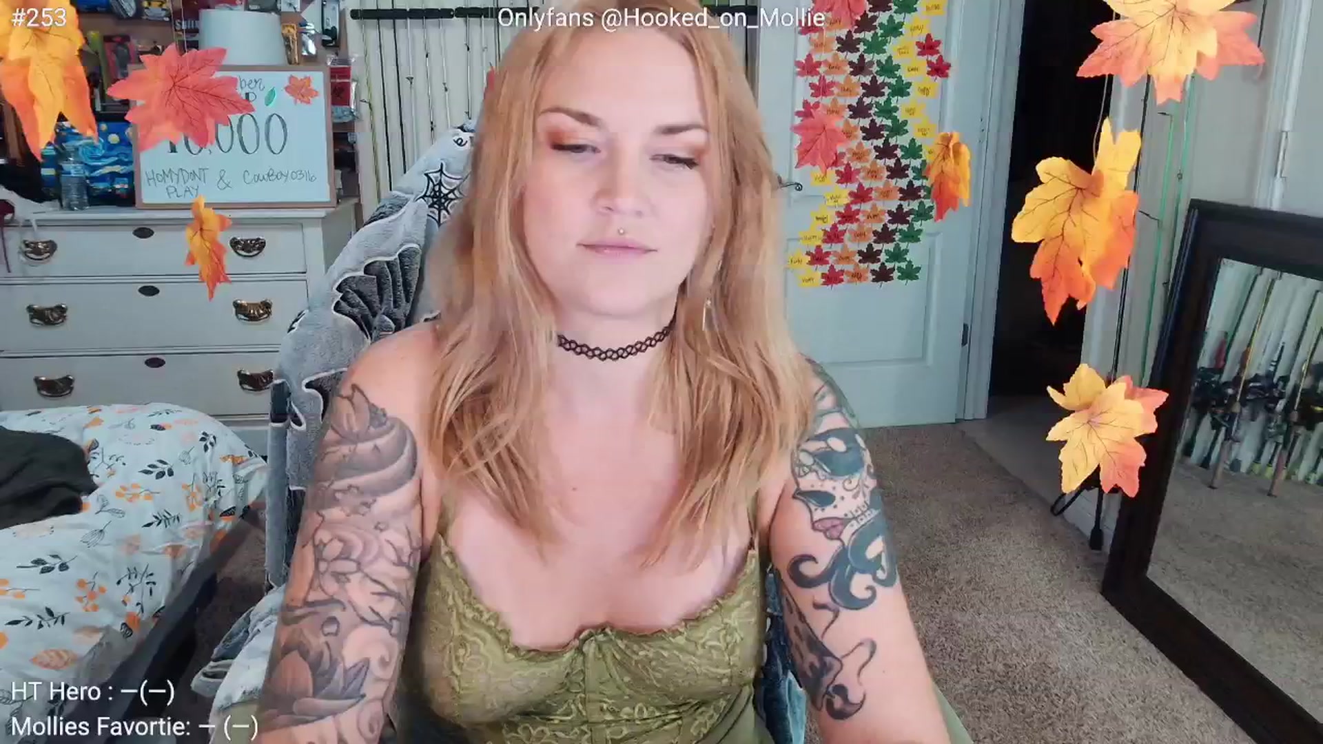 Gallery image thumbnail from MollieRose_'s myfreecams stream on, 09/23/2025, 24:00 image 11 of 20