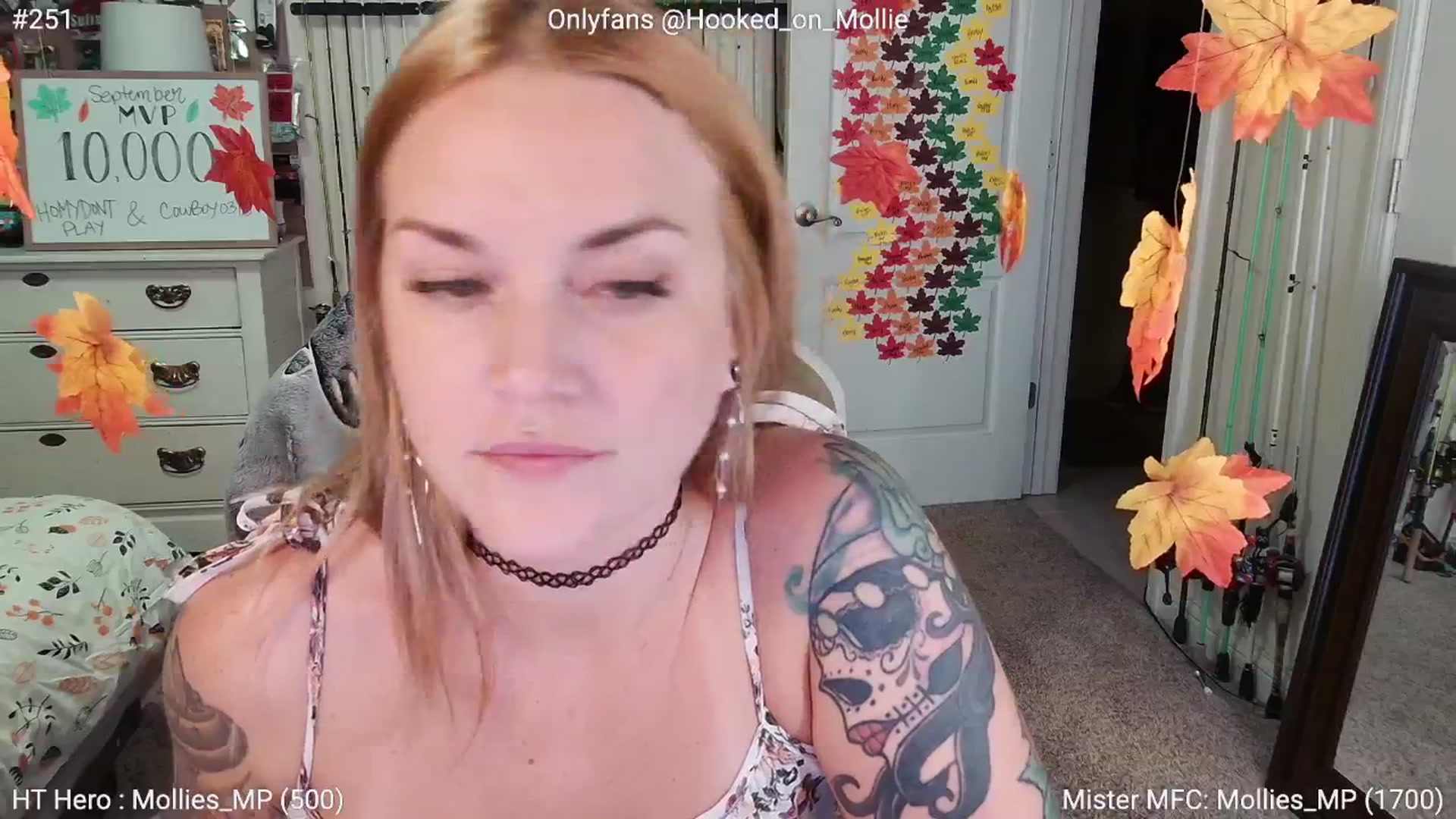Gallery image thumbnail from MollieRose_'s myfreecams stream on, 09/26/2025, 03:31 image 18 of 20