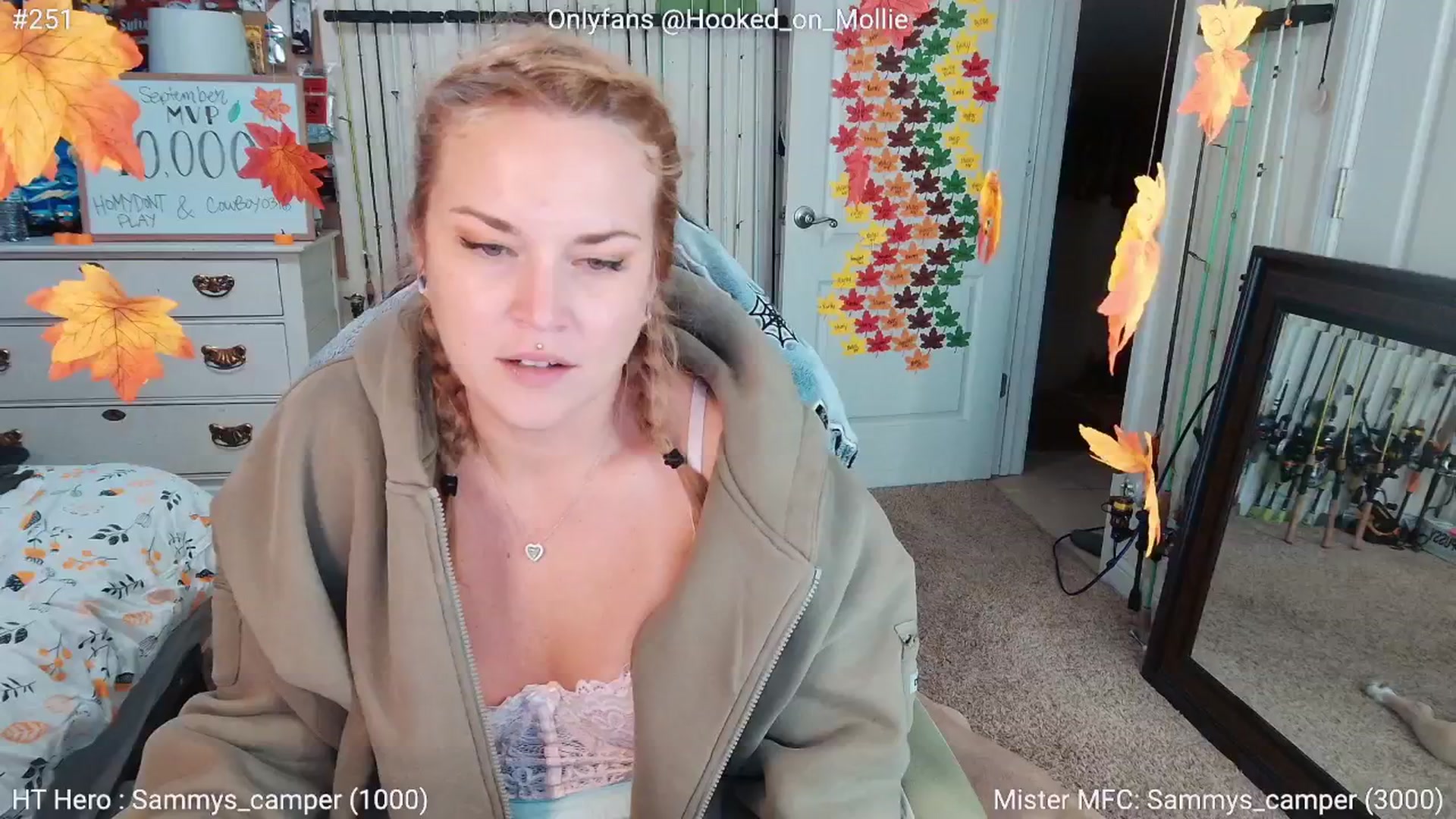 Gallery image thumbnail from MollieRose_'s myfreecams stream on, 09/30/2025, 03:33 image 10 of 20