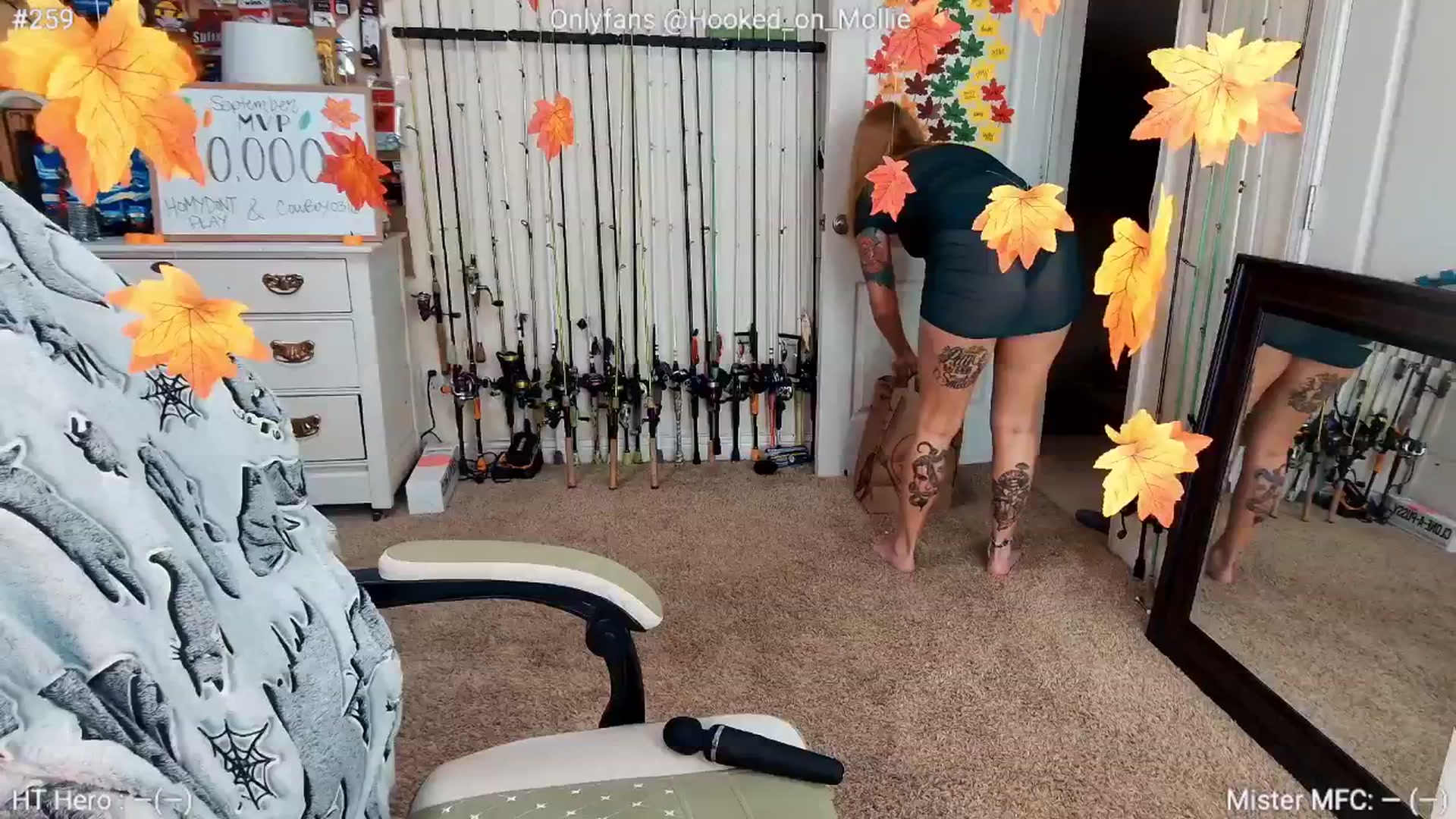 Gallery image thumbnail from MollieRose_'s myfreecams stream on, 10/01/2025, 24:01 image 10 of 20
